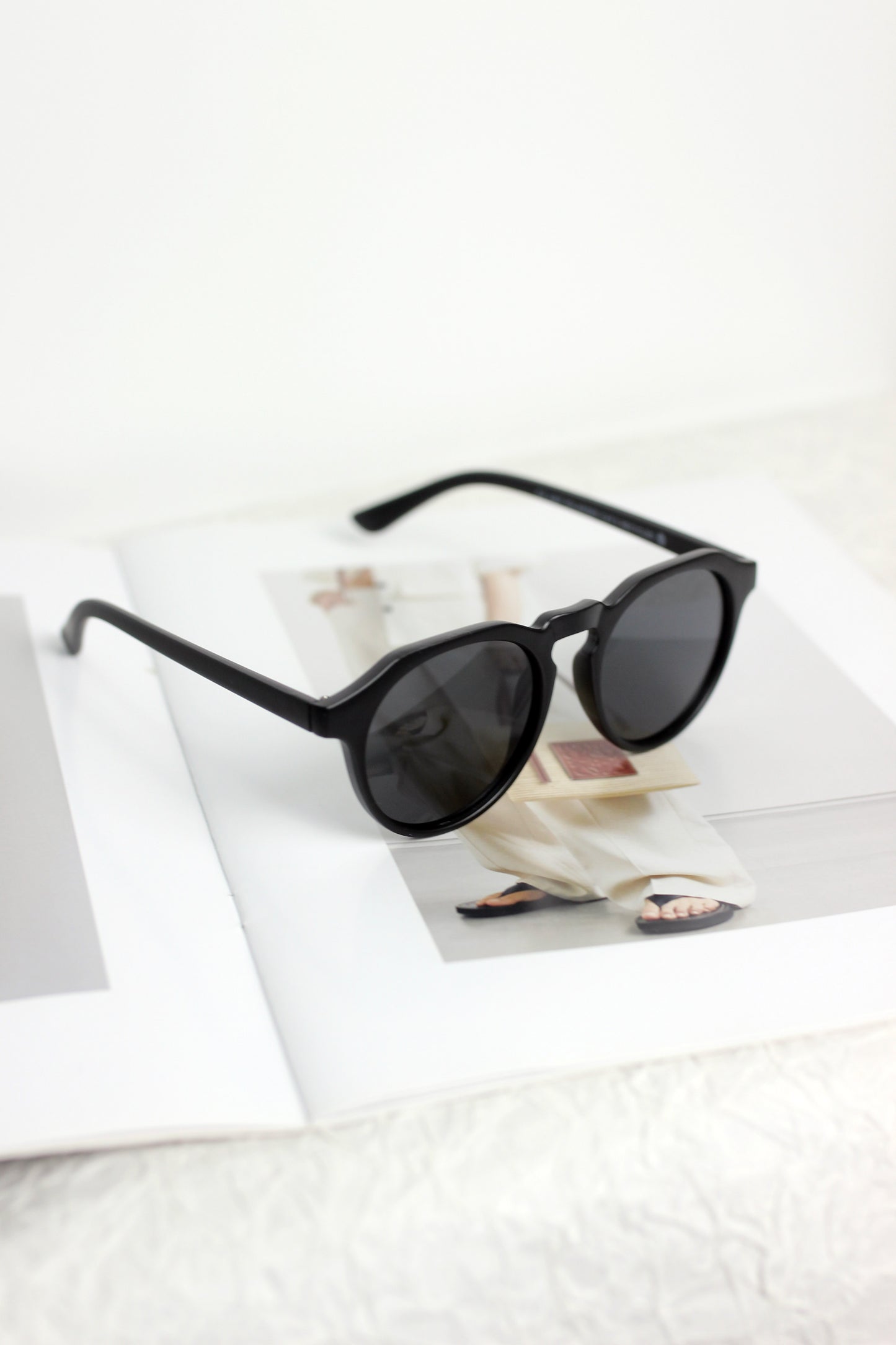 A2403KC10220 - CLASSIC SQUARED FRAME SUNGLASSES