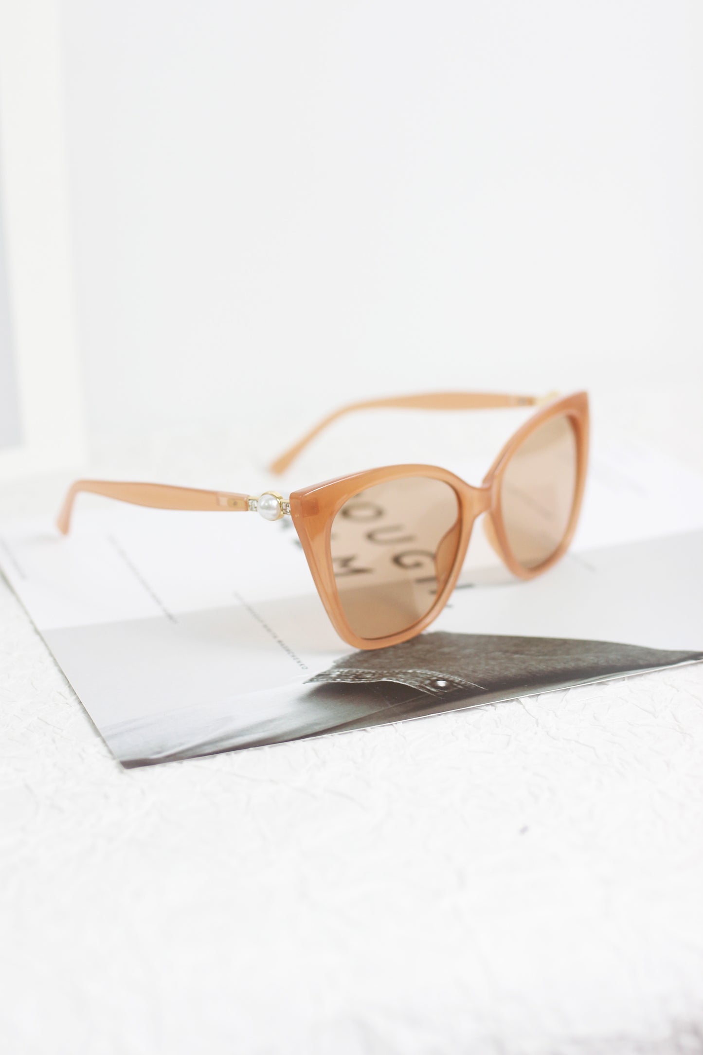 A2406KD34378 - CARAMEL GLOW SUNGLASSES