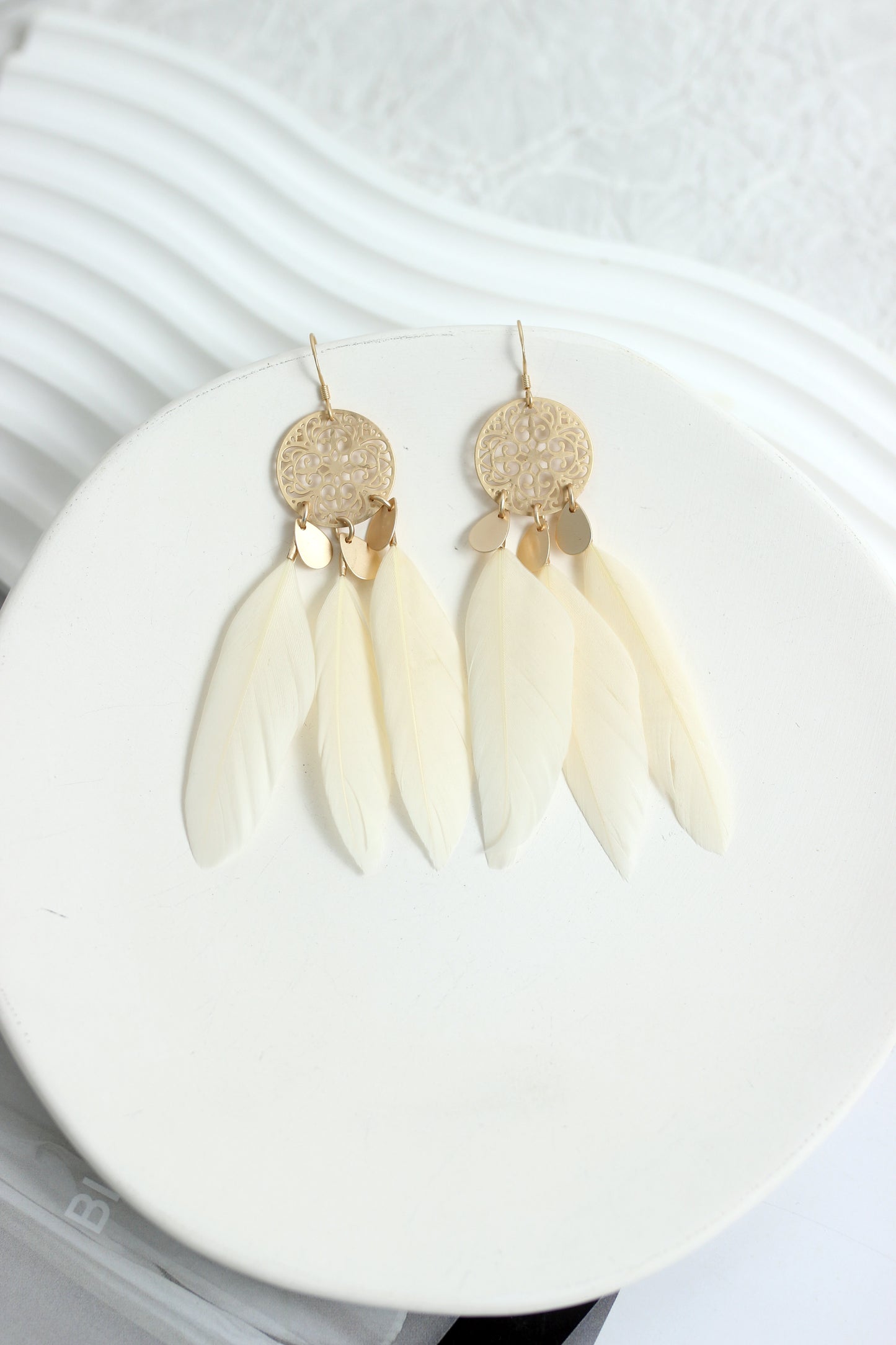 A2408LN36949 - Feather Dangle Earrings