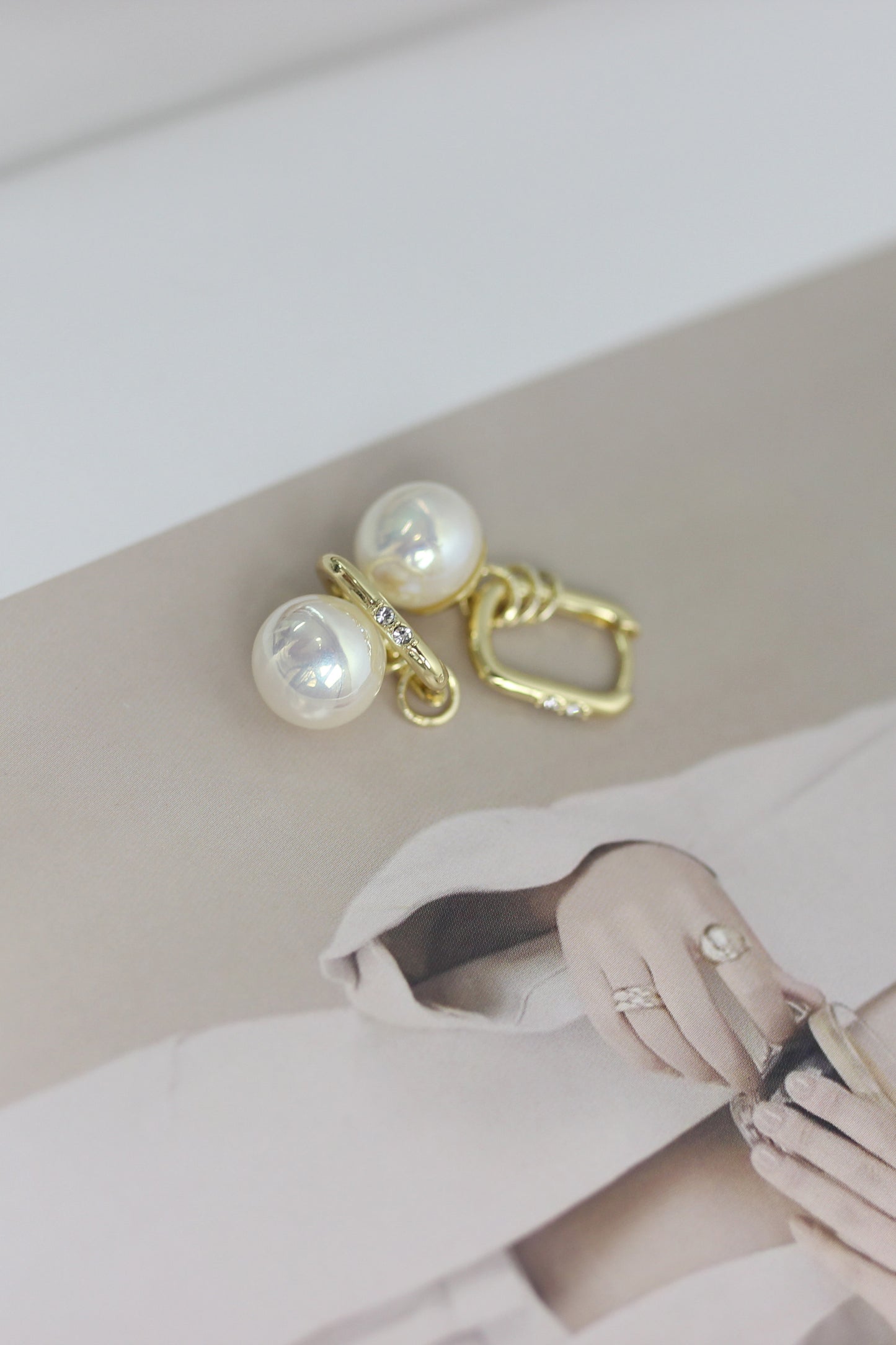 A2408LN87483 - Gold Pearl Drop Hoop Earrings