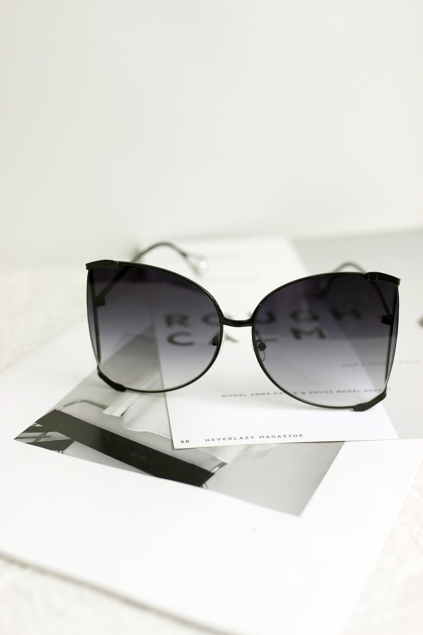 A2408YTGX89973 - Modern Aviator Sunglasses