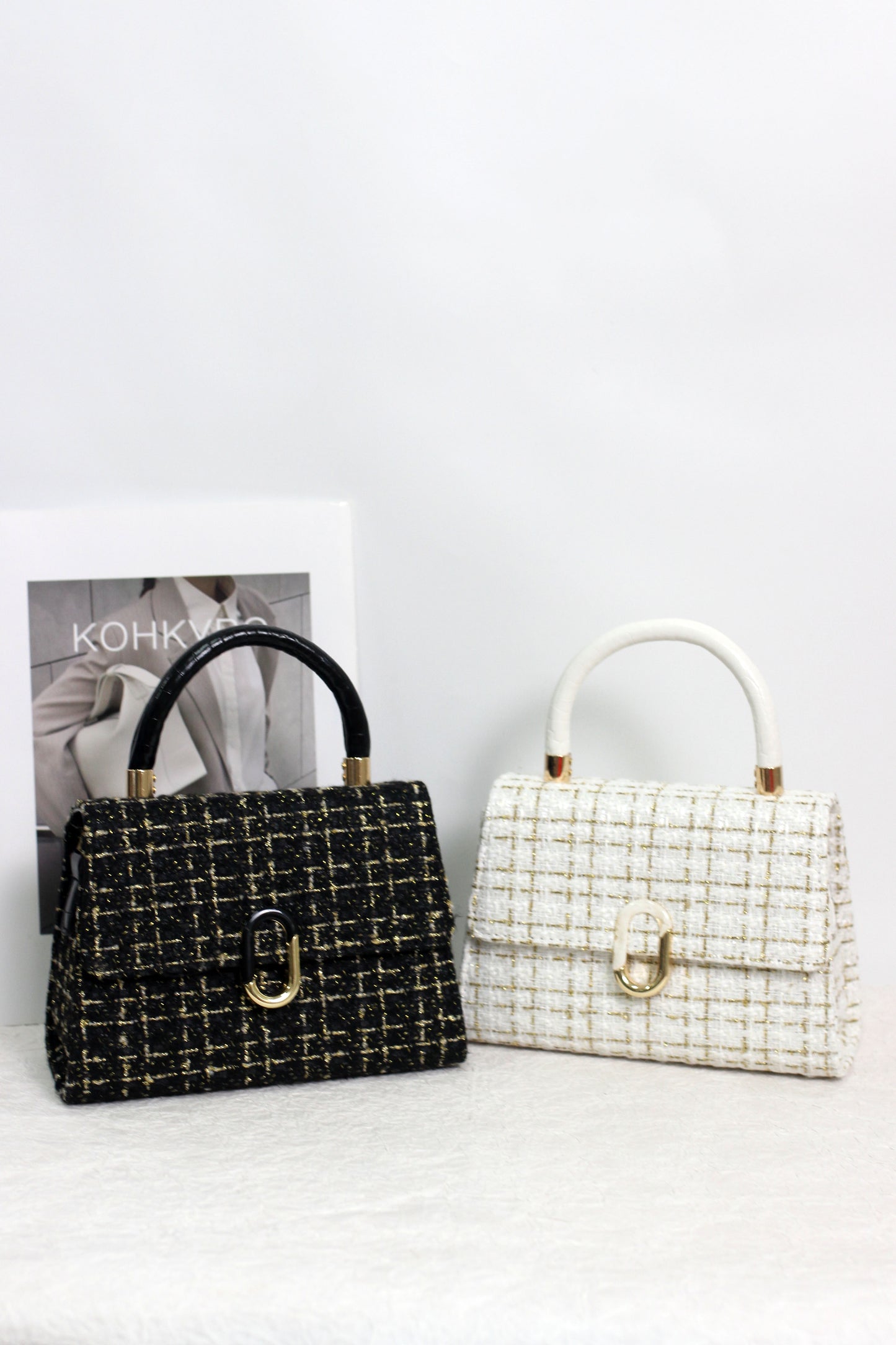 A2411HY26924 - Chic Boucl¡§| Tweed Handbags