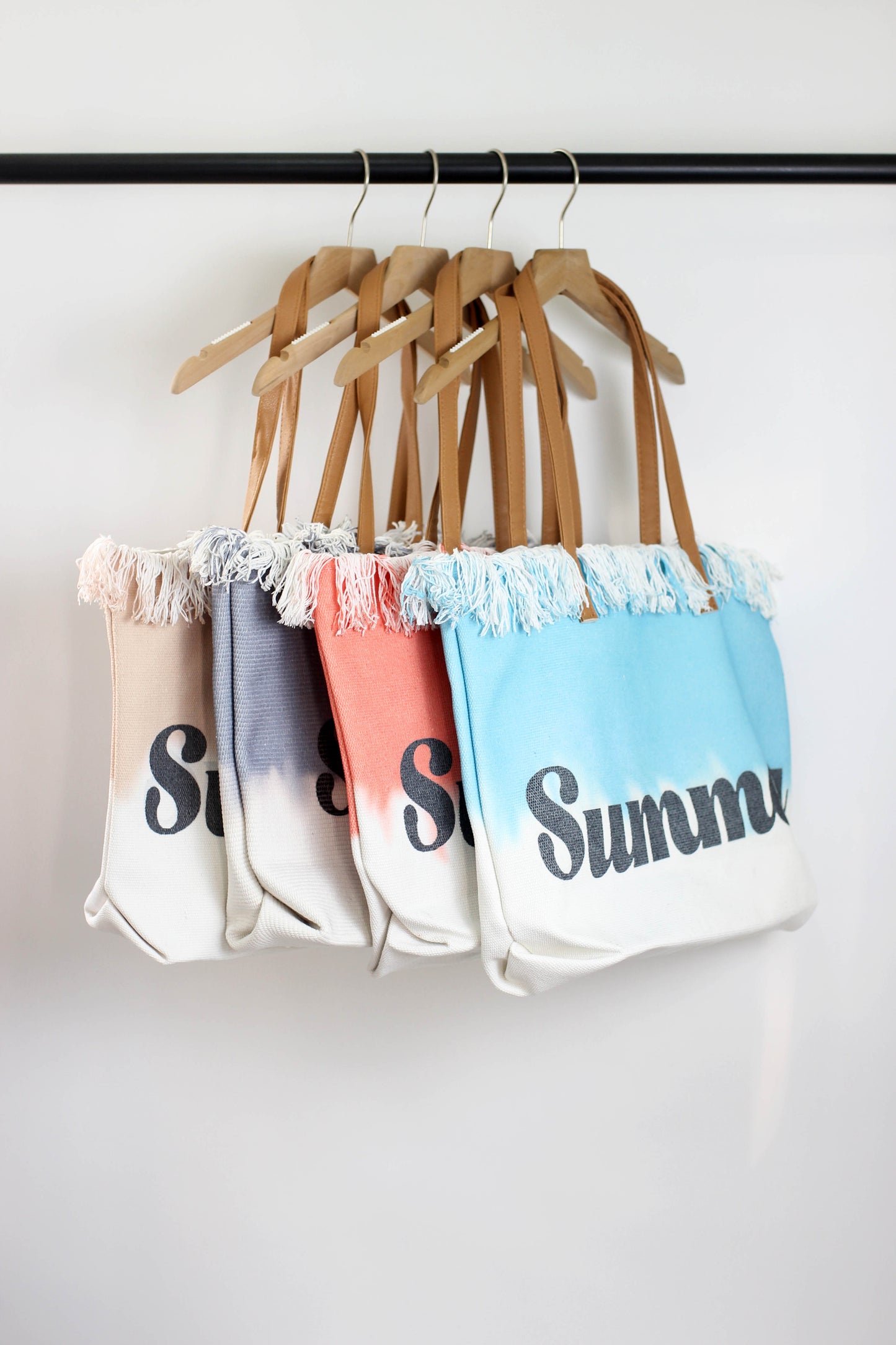 A2412BD10176 - Summer Fringe Canvas Tote Bag