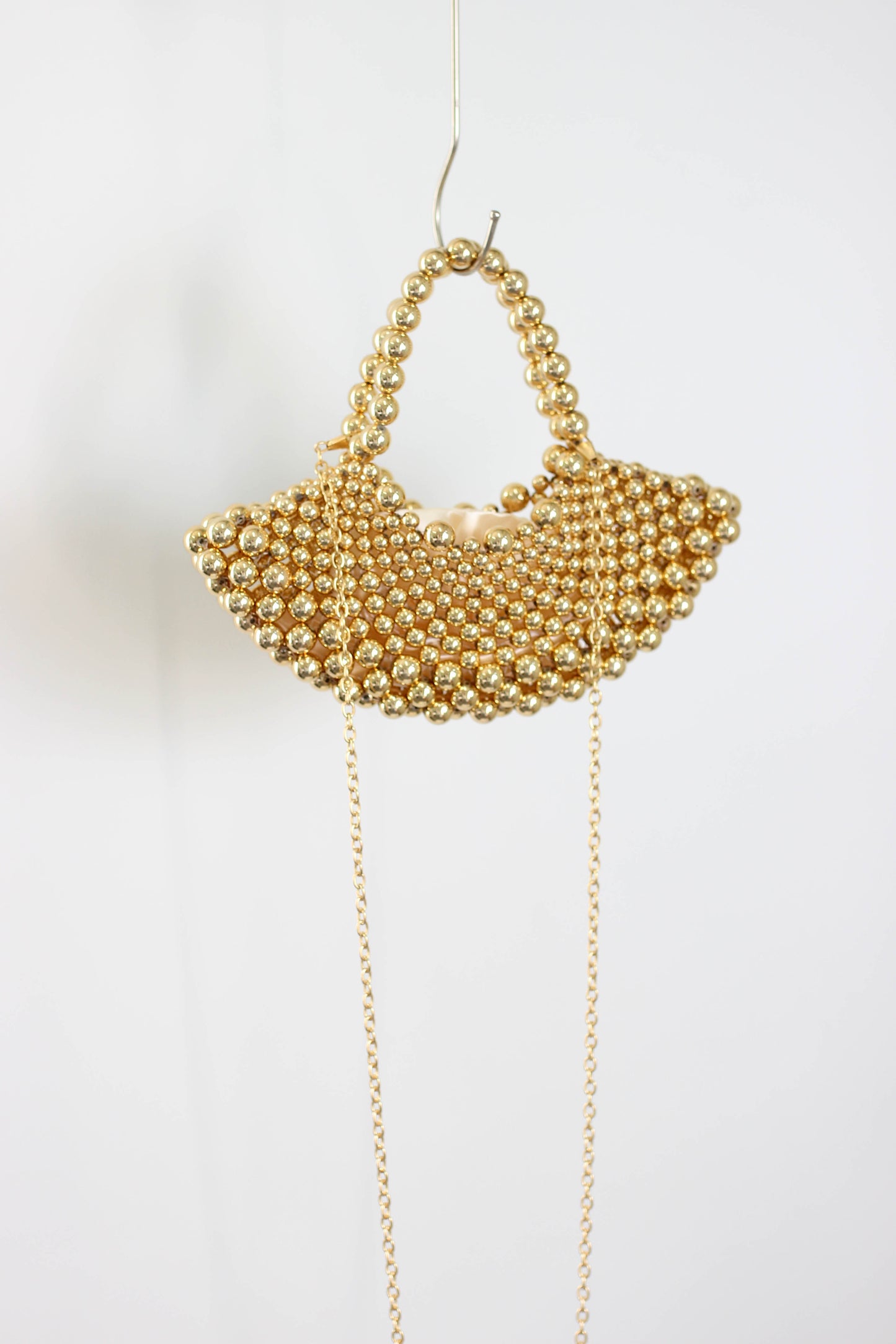 A2502SK54115 - Elegant Gold Beaded Handbag with Chain Strap