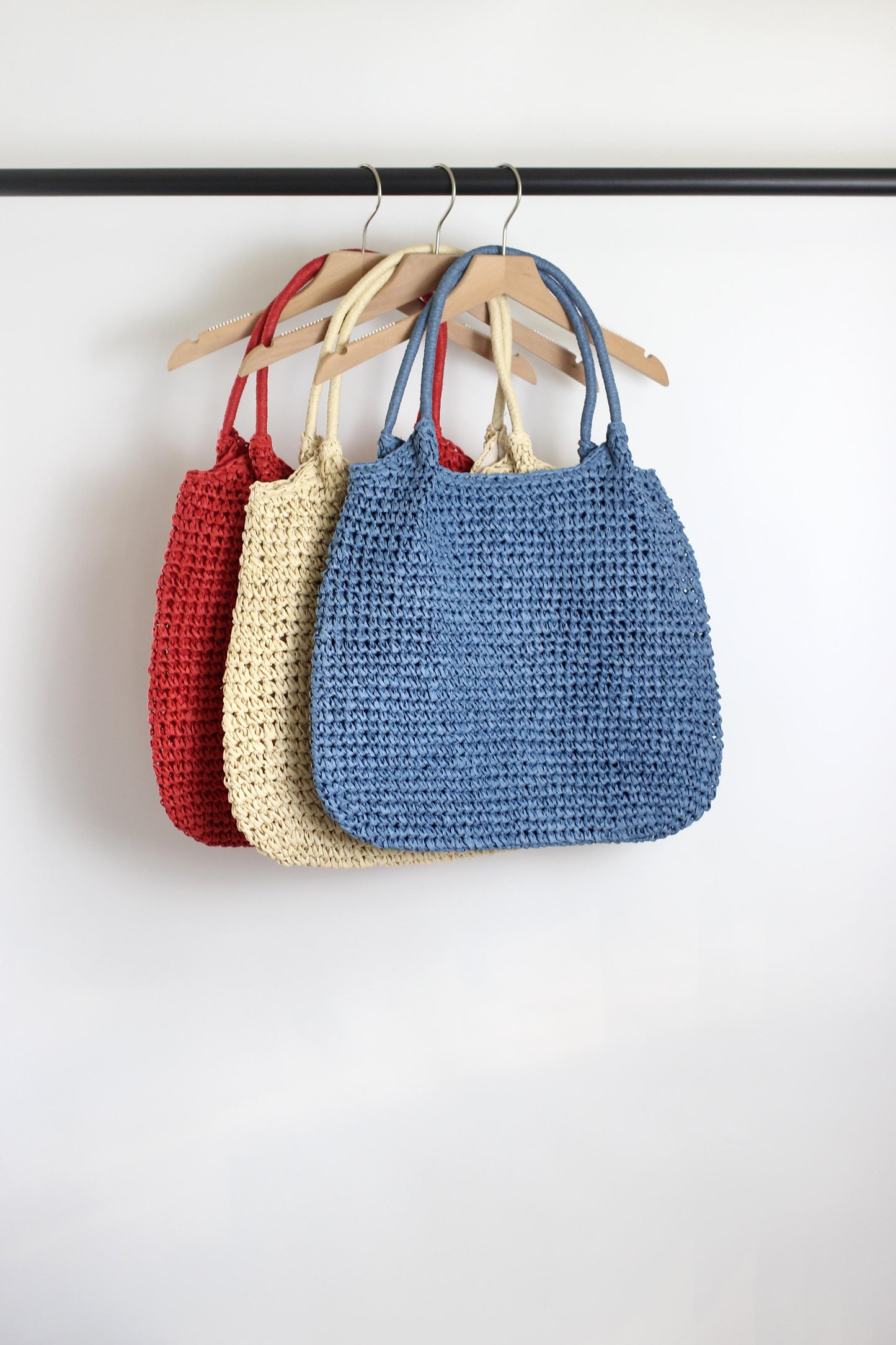 A2503DYGY59800 - Handmade Woven Straw Tote Bag