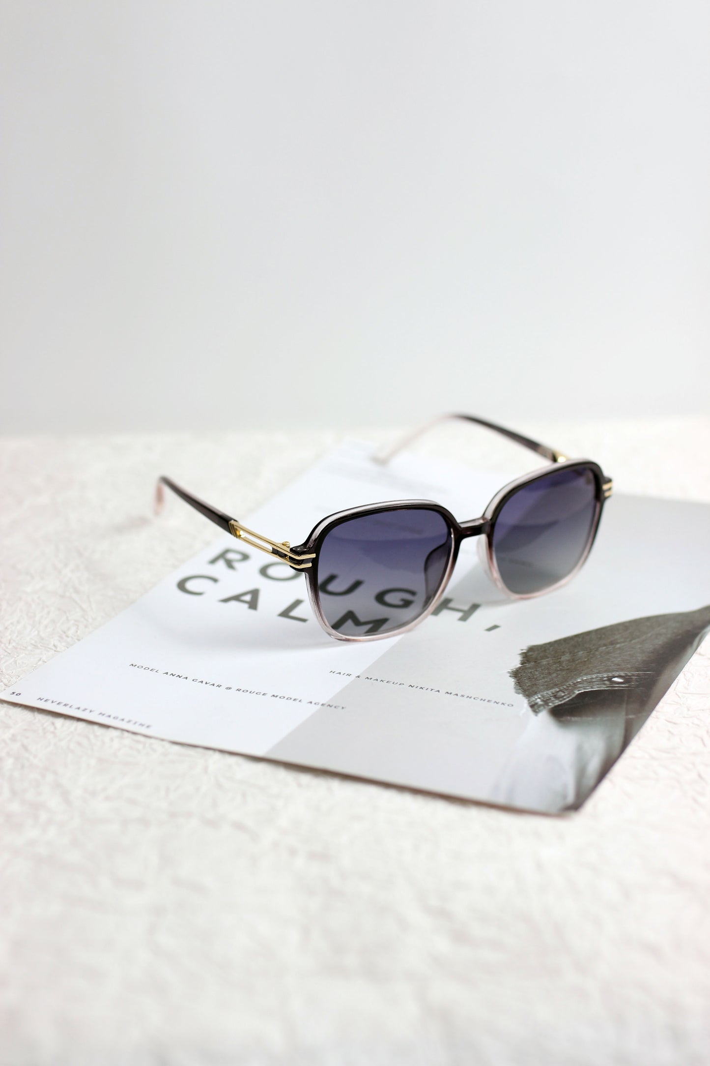 A2503GY37812 - Retro Square Frame Sunglasses