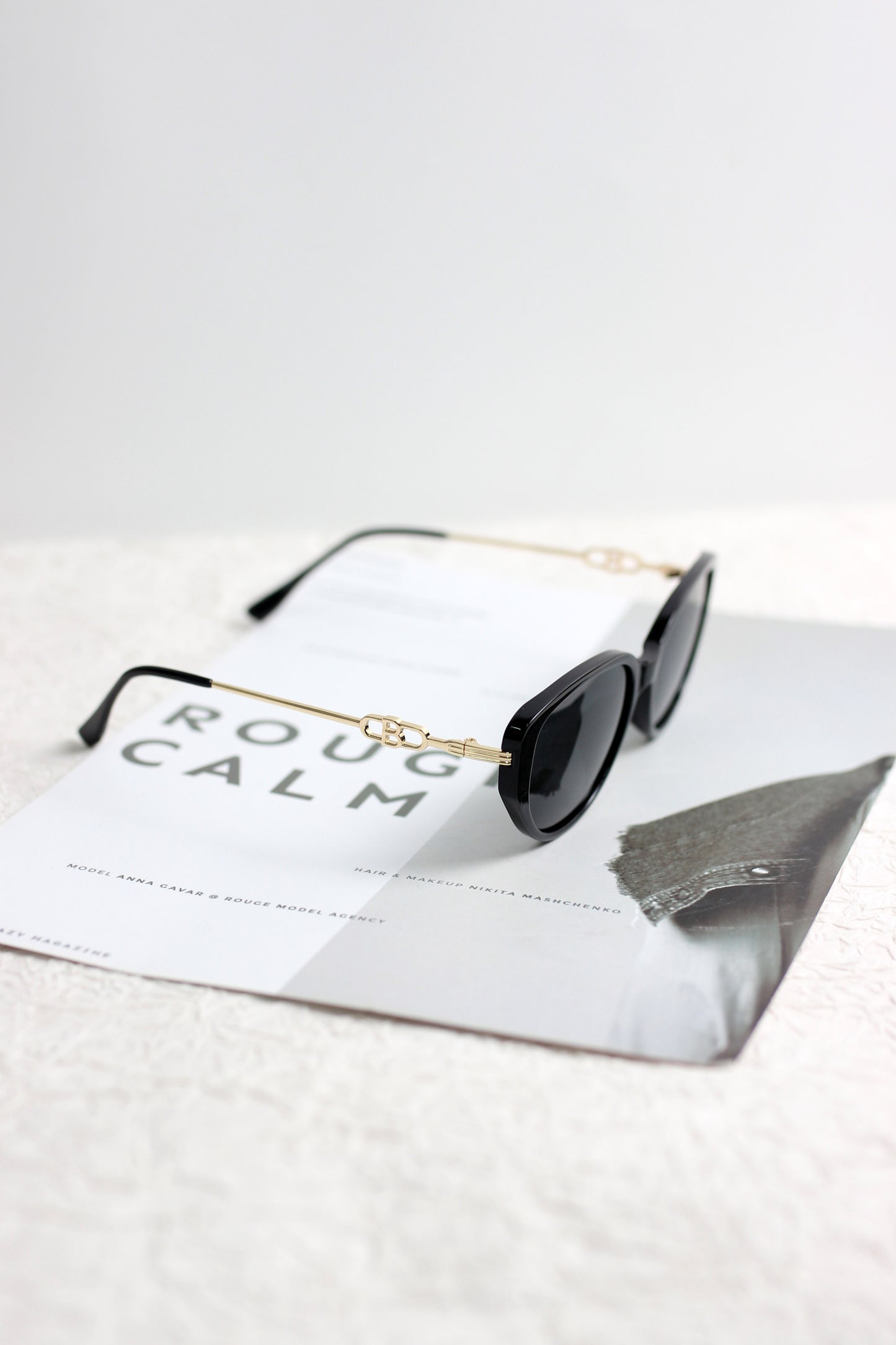 A2503GY55479 - Vintage Cat-Eye Sunglasses