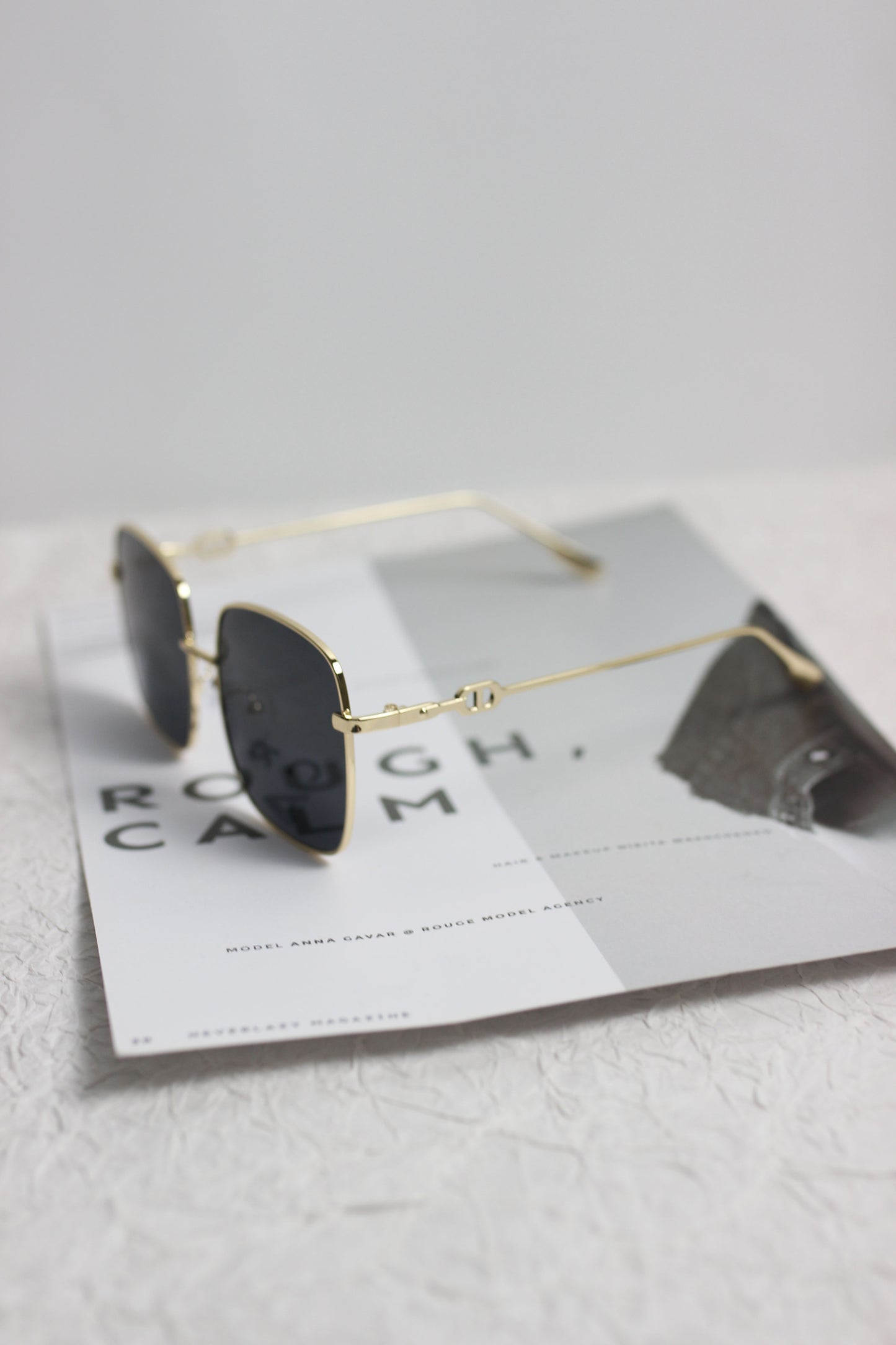 A2503KD78871 - Luxury Square Frame Metal Sunglasses