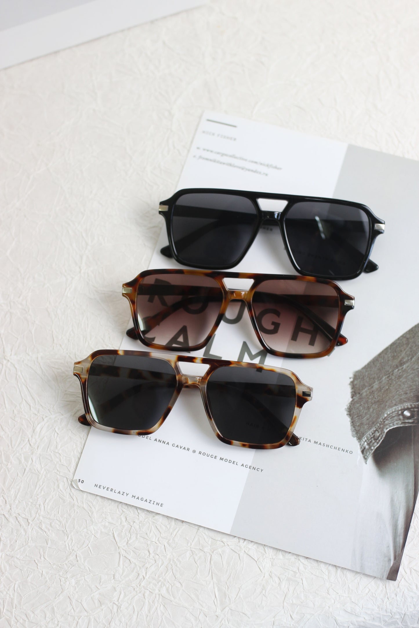 A2504YTGX81322 - Retro Square Frame Sunglasses