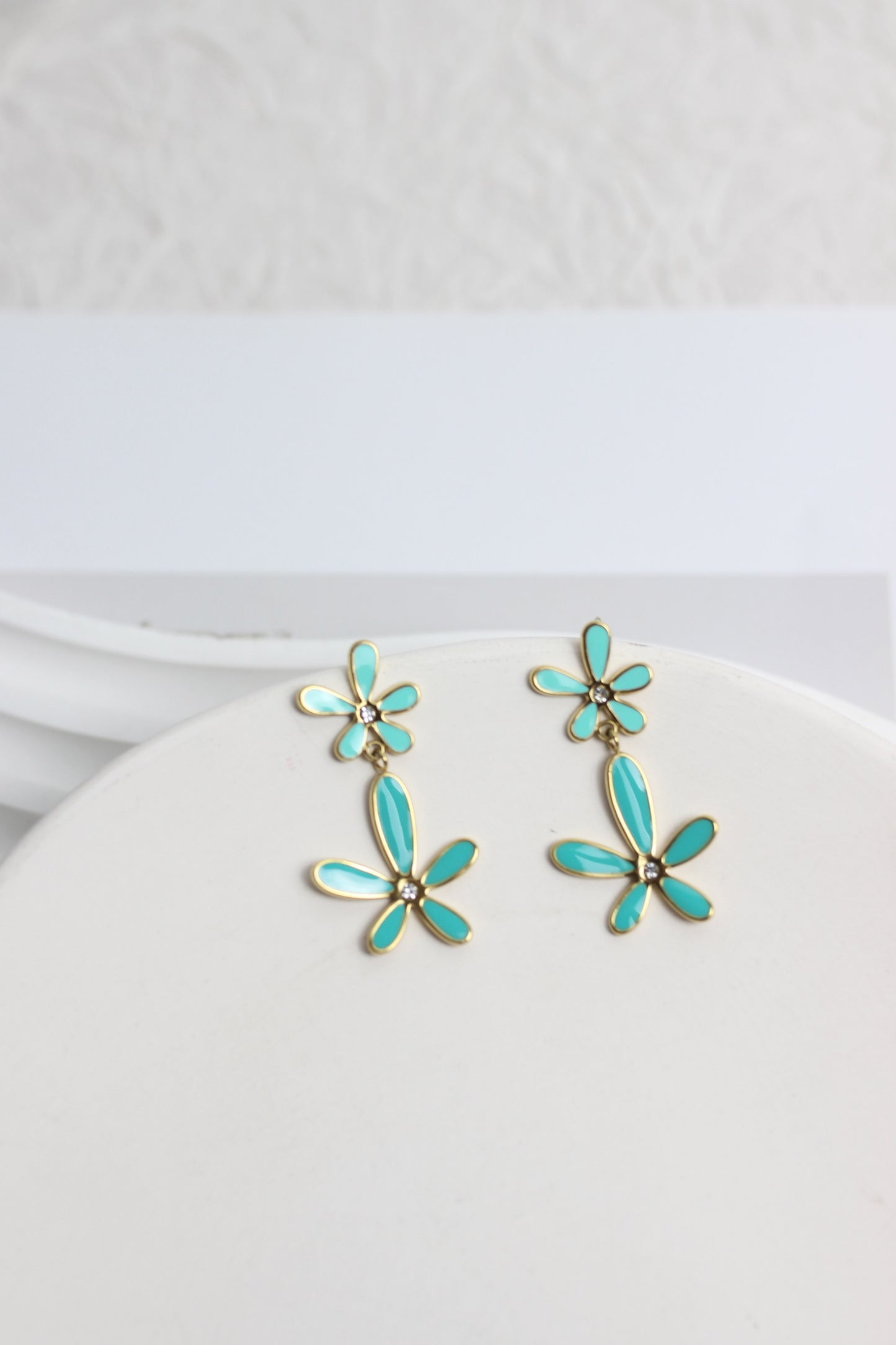 A2505MJ24363 - Double Daisy Drop Earrings