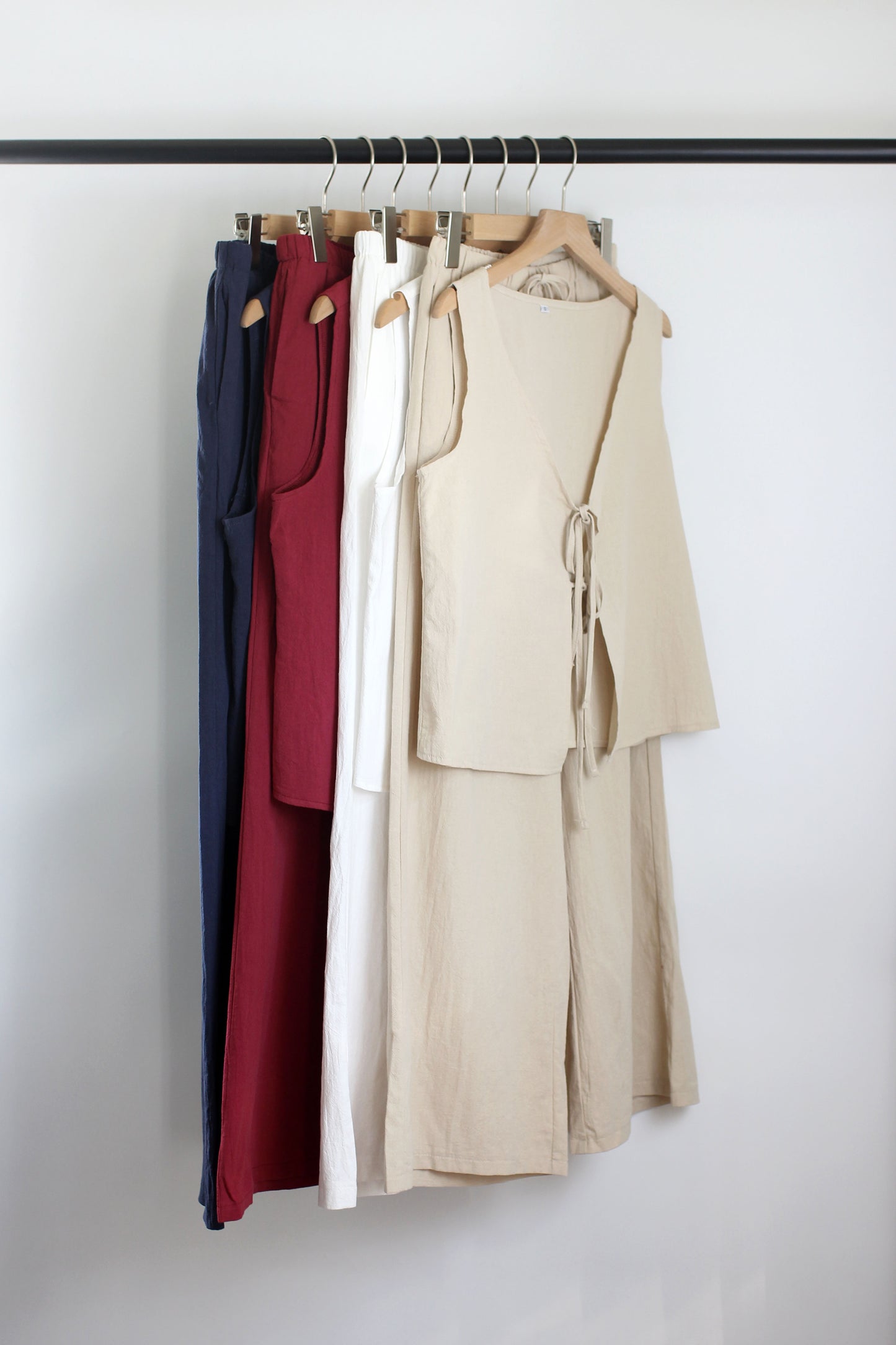 E2503DY14204 - Women?¡¥s Sleeveless V-Neck Tie Top & Wide-Leg Pants