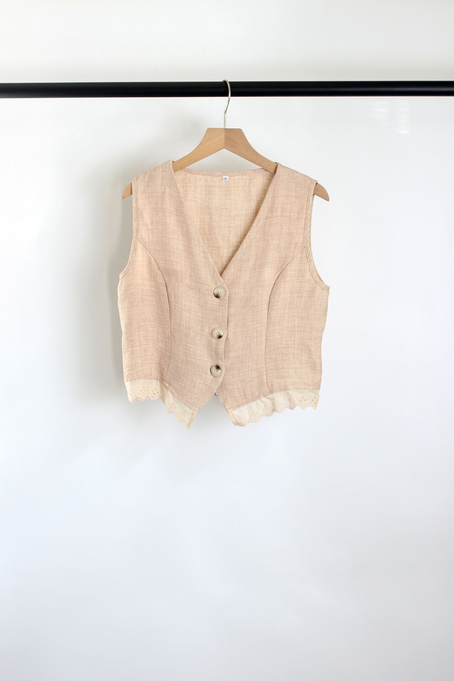 E2503DY78980 - Two-Piece Women?¡¥s Outfit with Lace Trim