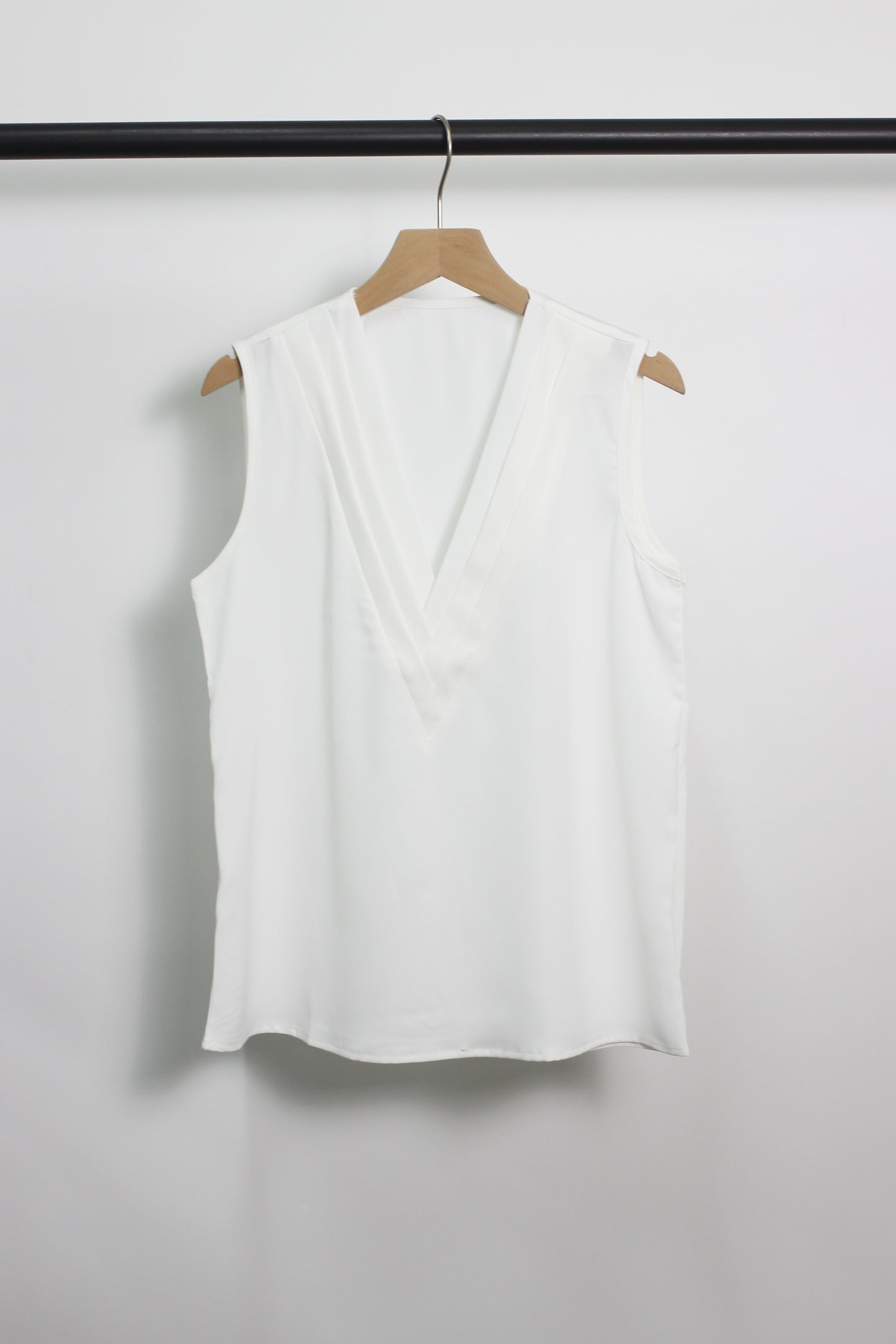 T2402AX12972 - NEVER ENDING CUTENESS PLEATED TOP