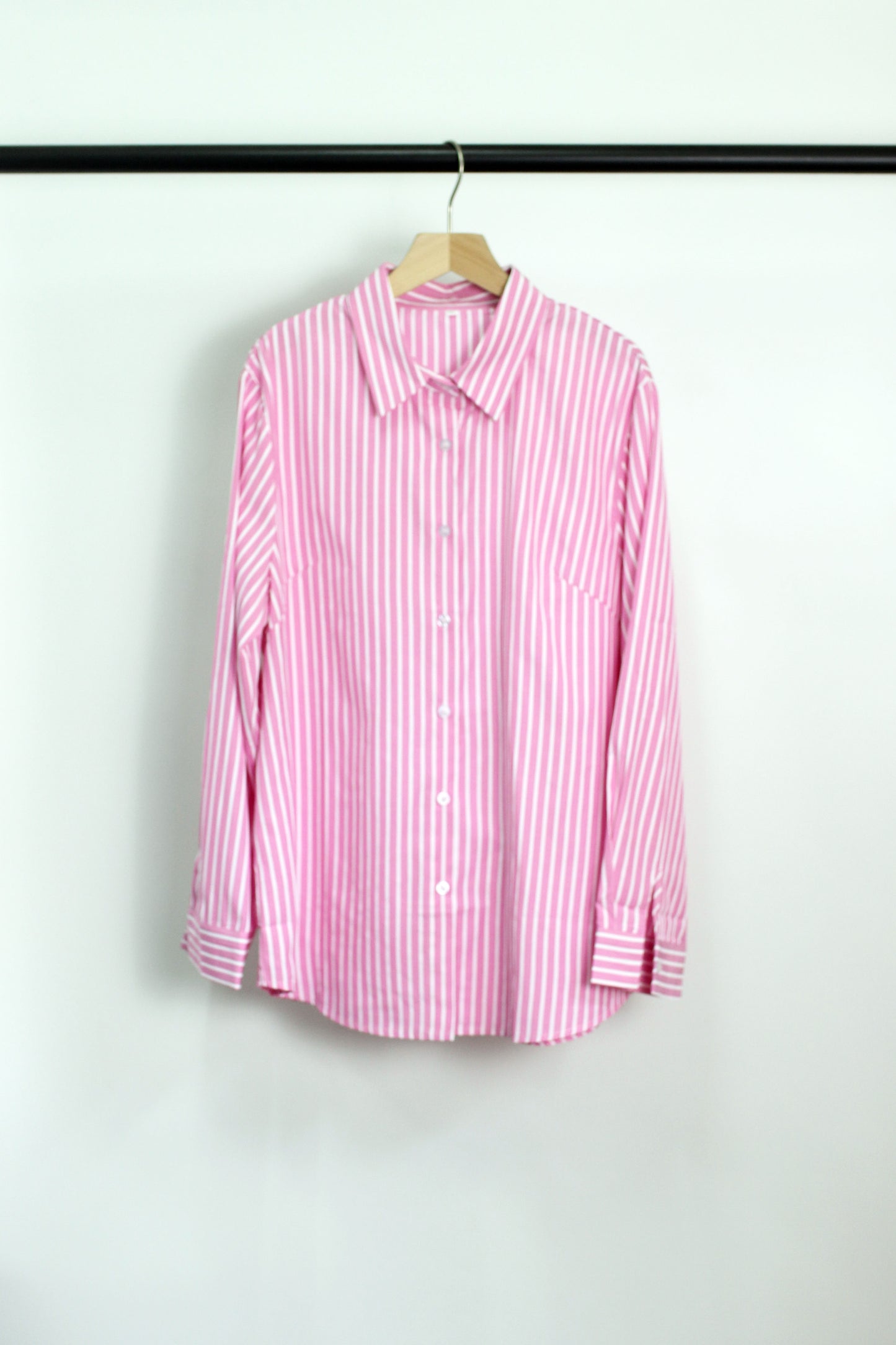 T2406ASJP53055 - CLASSIC STRIPE LONG SLEEVE BLOUSE