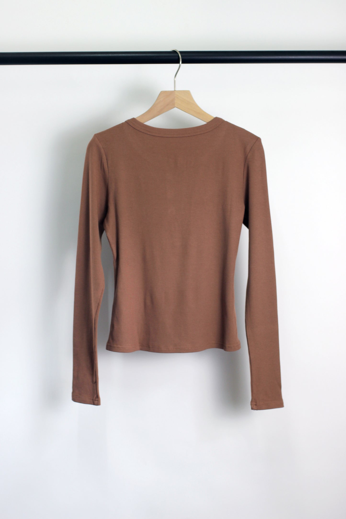 T2408ASJP64562 - Buttoned Long Sleeve Henley Top