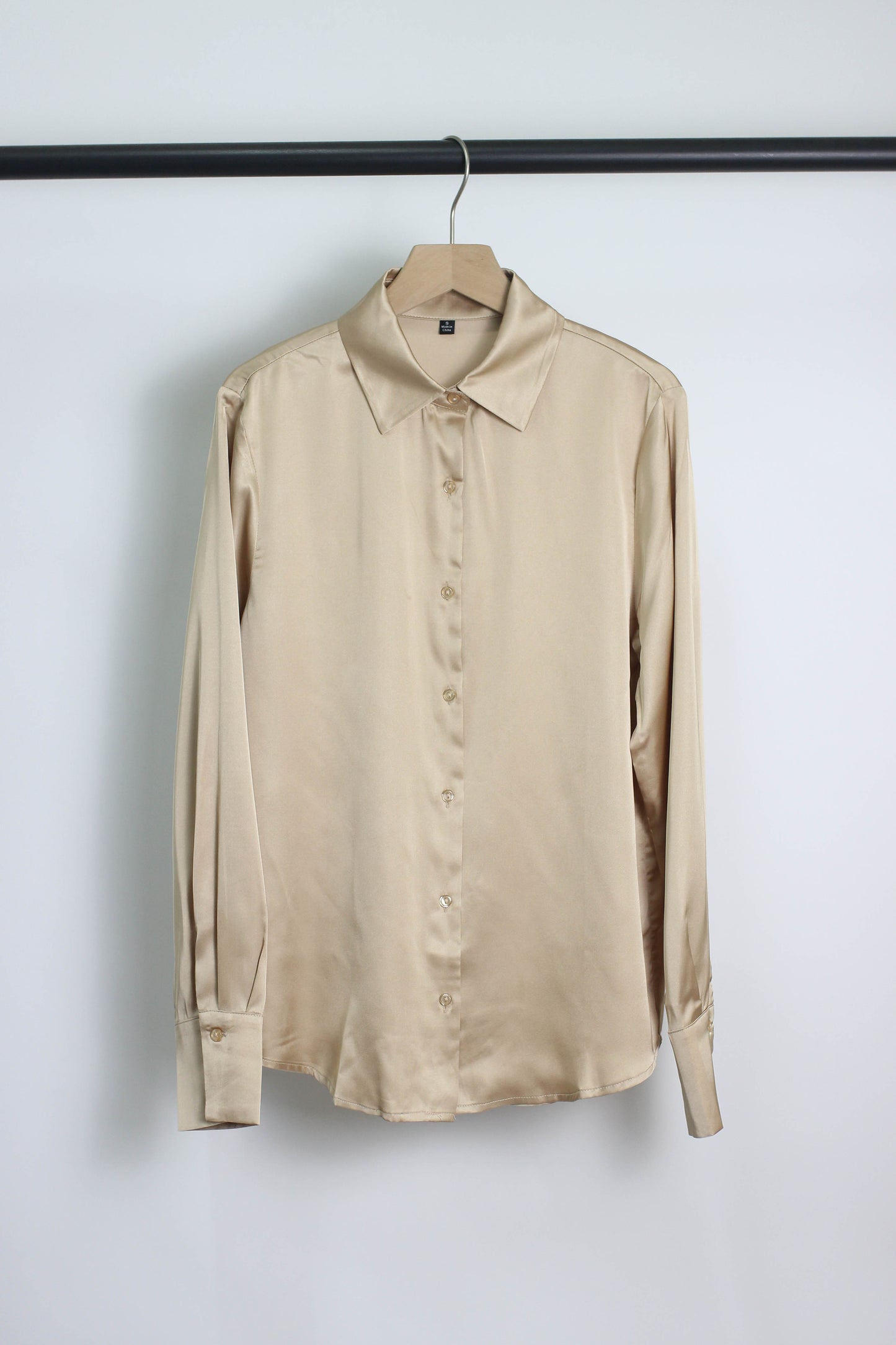 T2412FDT83365 - Classic Satin Long-Sleeve Blouse