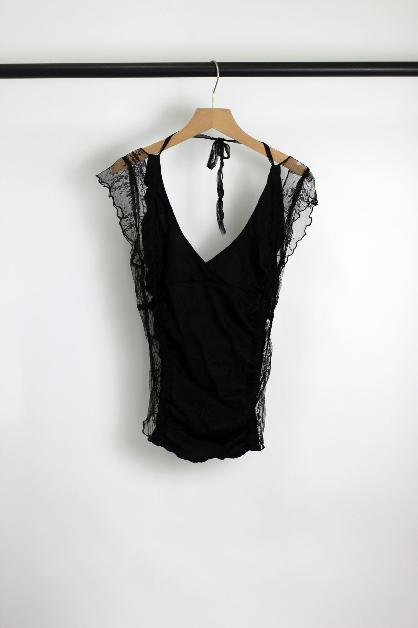 T2502OX87463 - Lace Mesh Halter Neck Sleeveless Top