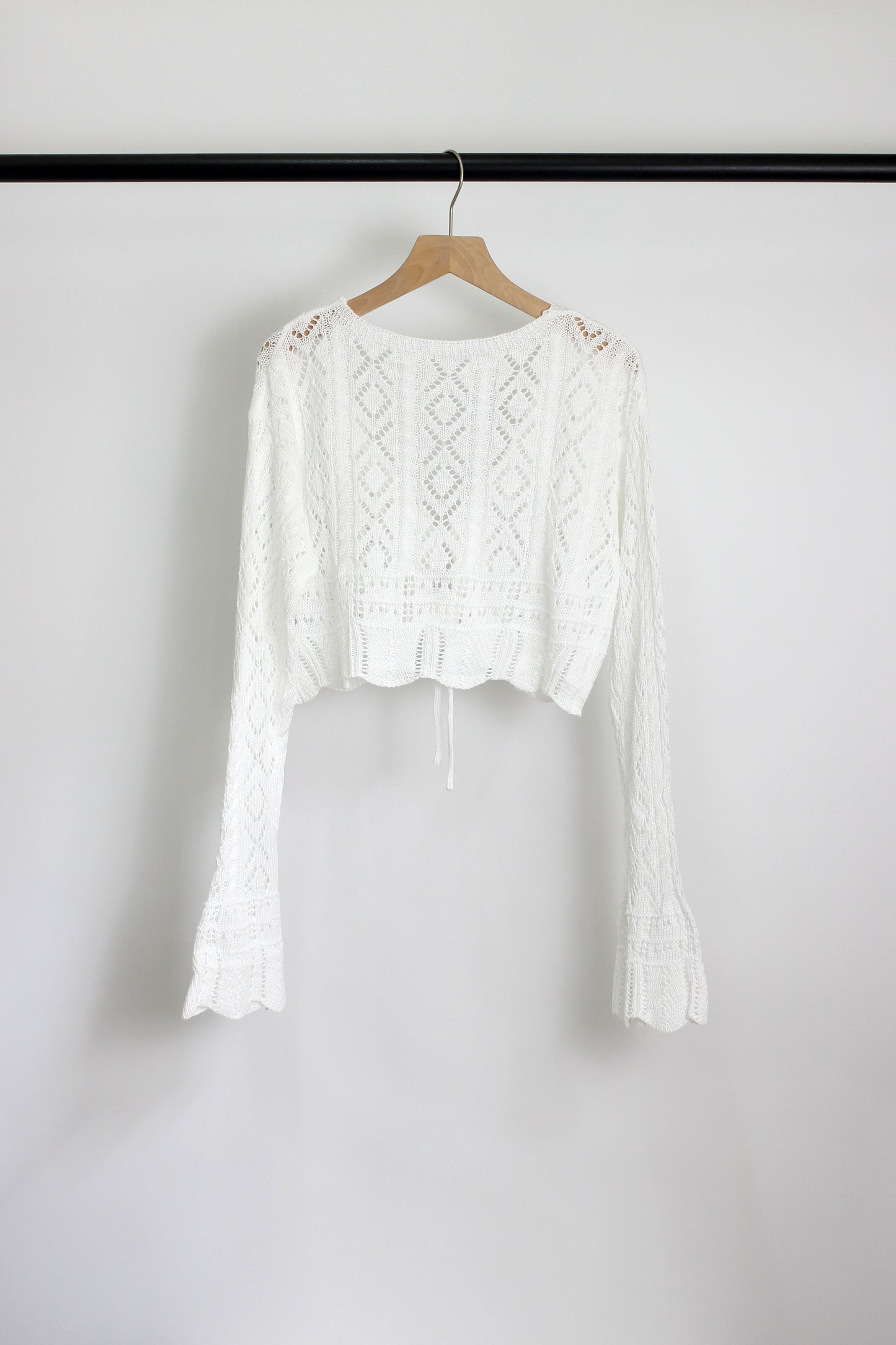 T2504MY22296 - Crochet Knit Bell Sleeve Crop Cardigan