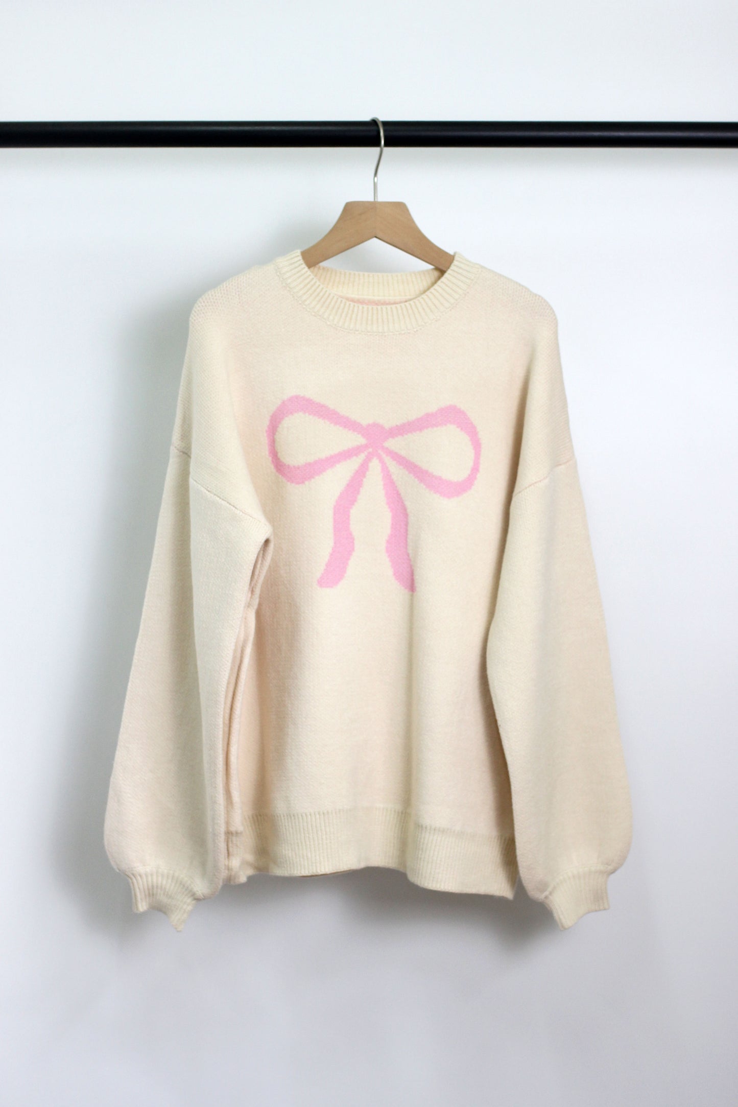 W2406JYYS85806 - WOMEN BOW PATTERN ACRYLIC SWEATER