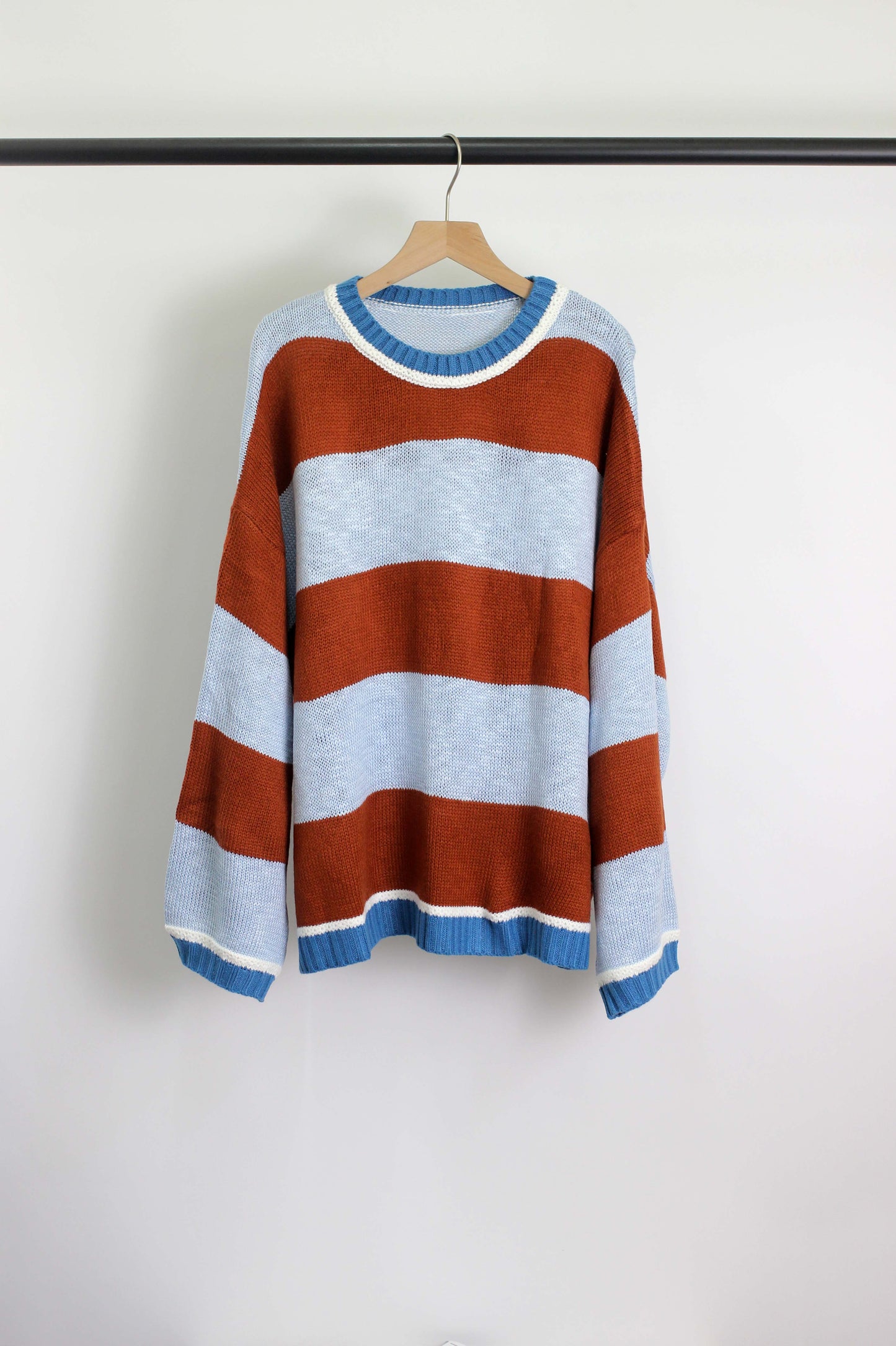 W2506MY54951 - Unisex Striped Knit Sweater