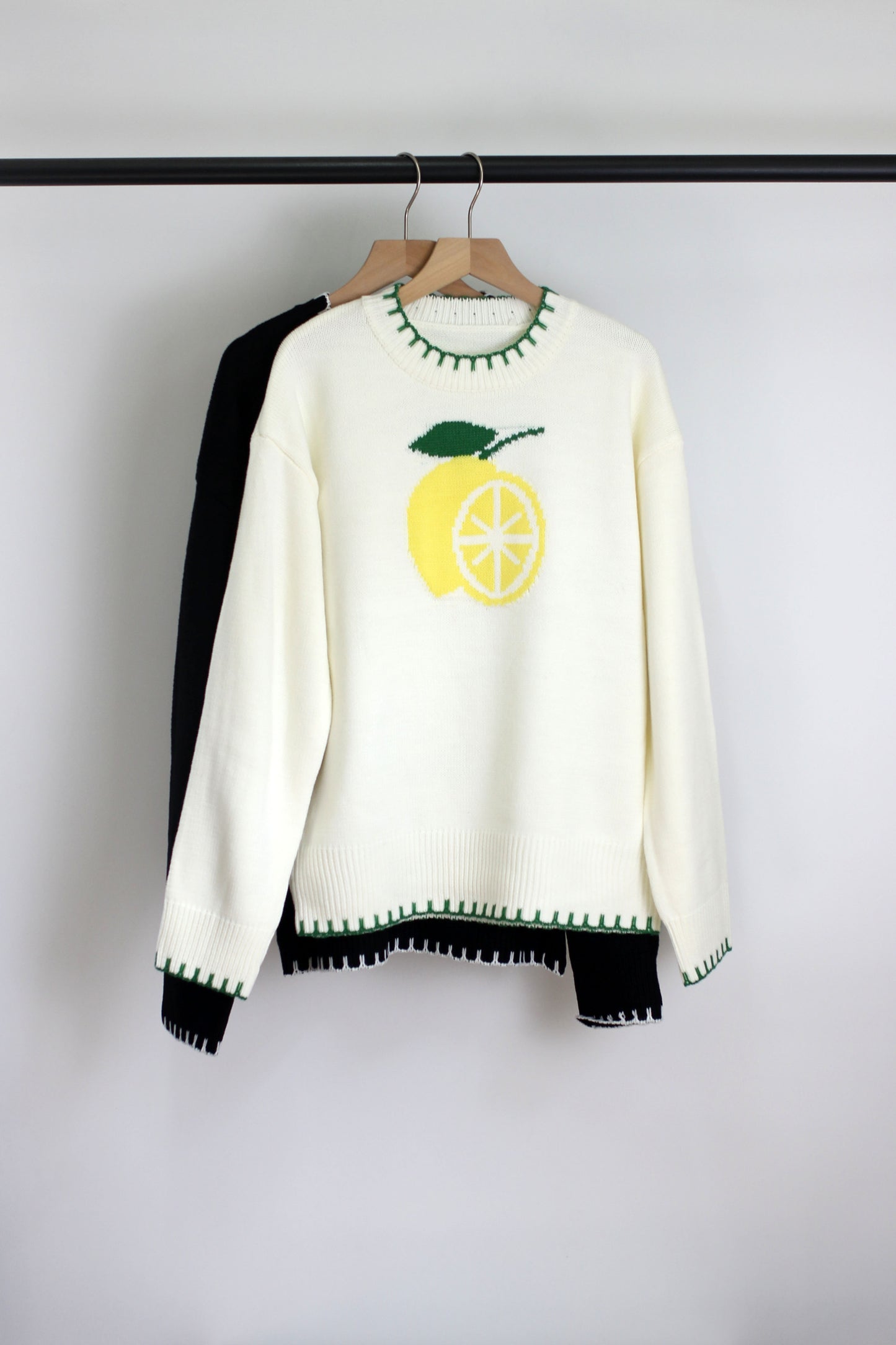 W2507JYYS40693 - Lemon Graphic Knit Sweater
