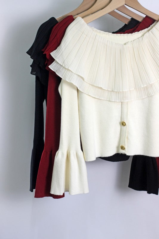 W2509SST22847-Women's Off-Shoulder Pleated Knit Top