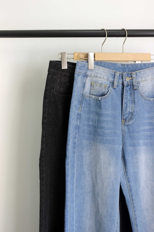 P2509YOY70625-High Rise Wide-Leg Jeans with Raw Hem