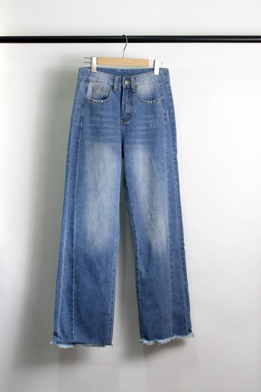 P2509YOY70625-High Rise Wide-Leg Jeans with Raw Hem