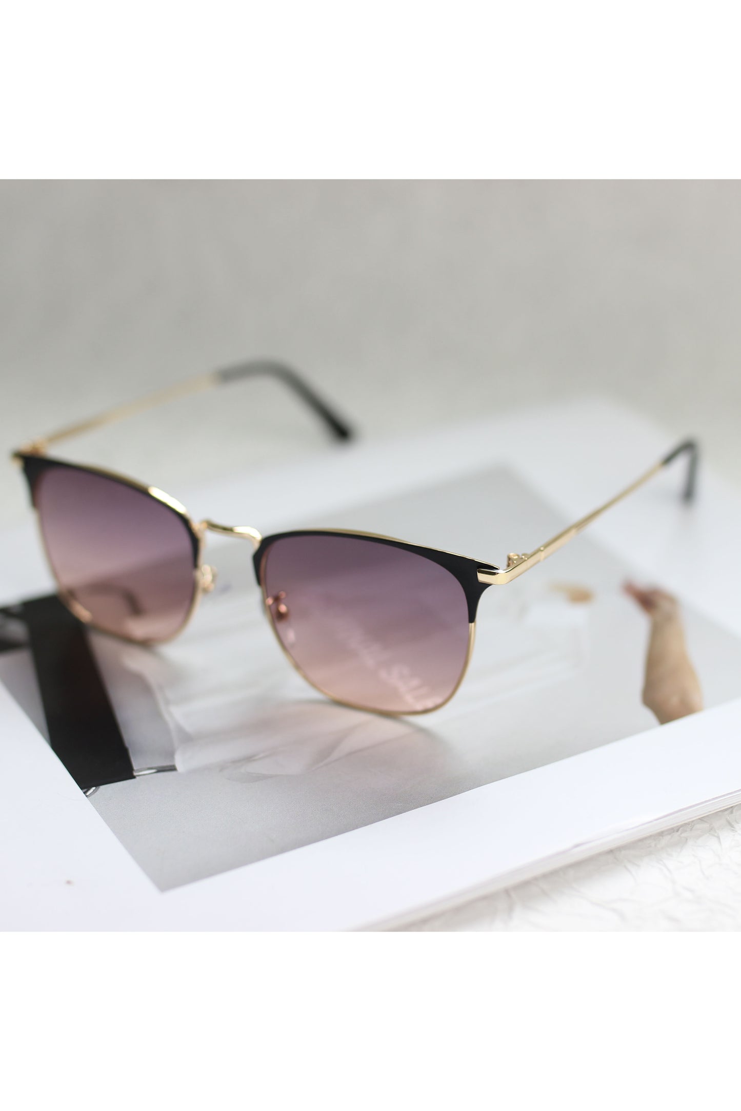 A2311DH52022 - CLARA GOLD BROWN SUNGLASSES