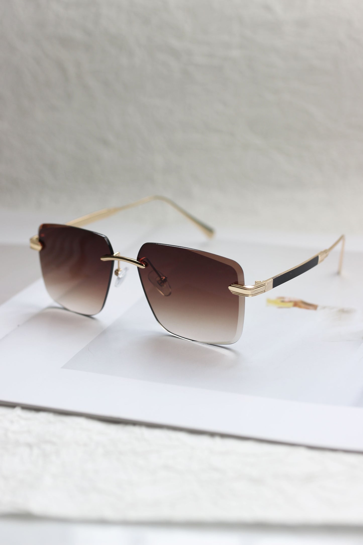 A2312BLDZ45196 - Glance With Me Brown Glasses