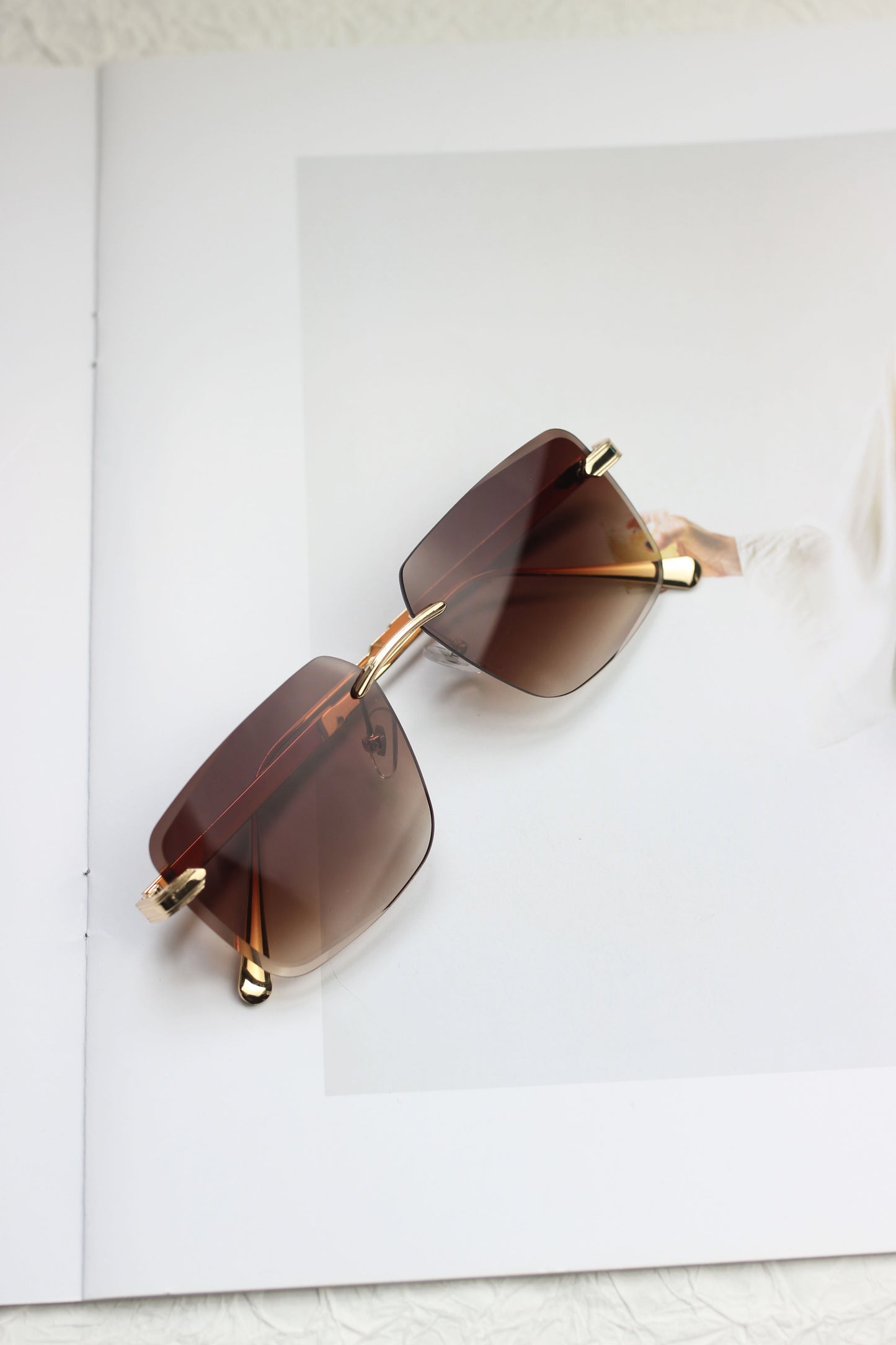 A2312BLDZ45196 - Glance With Me Brown Glasses