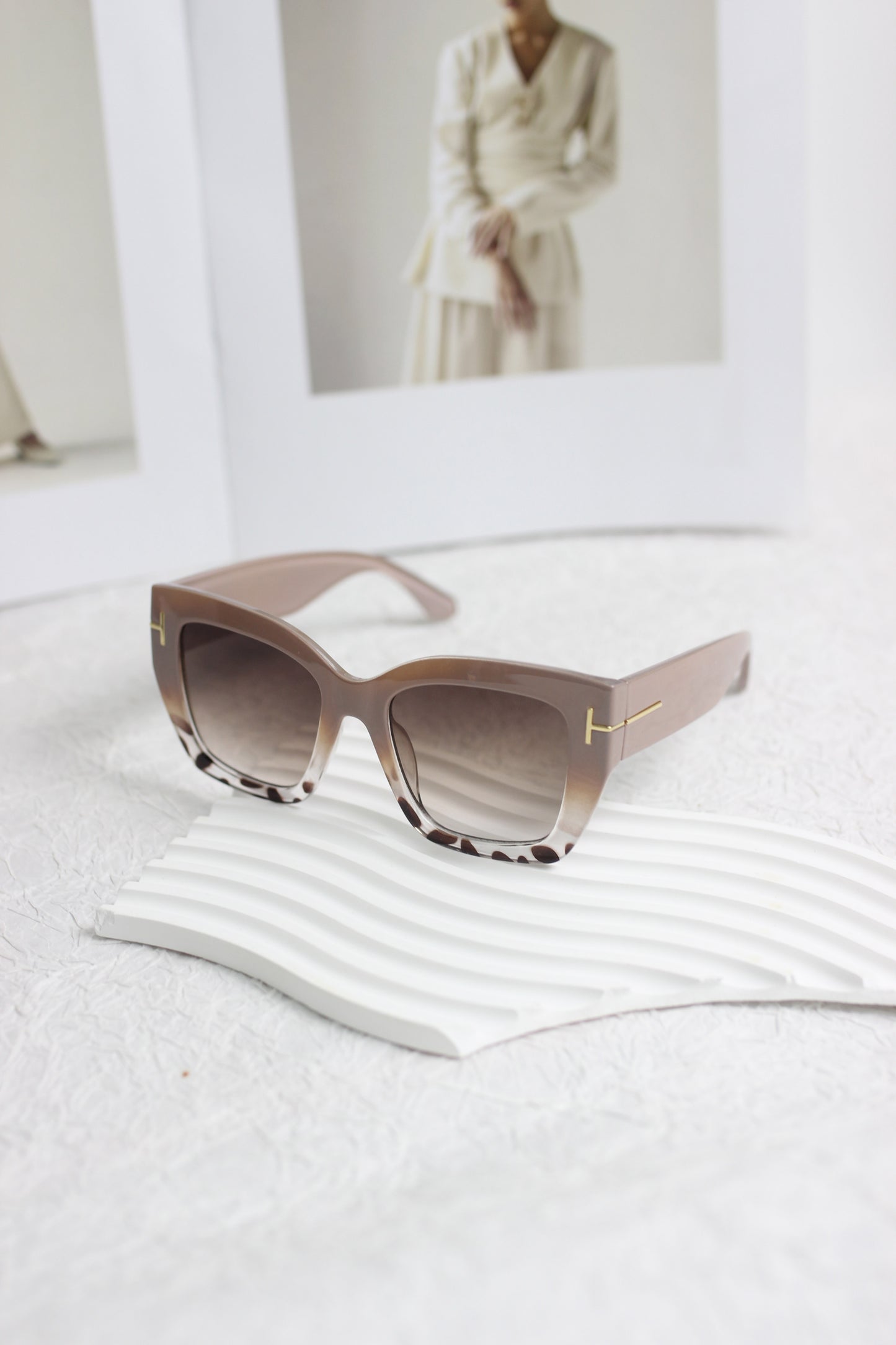A2404KD83499 - DANIE MAUVE SUNGLASSES