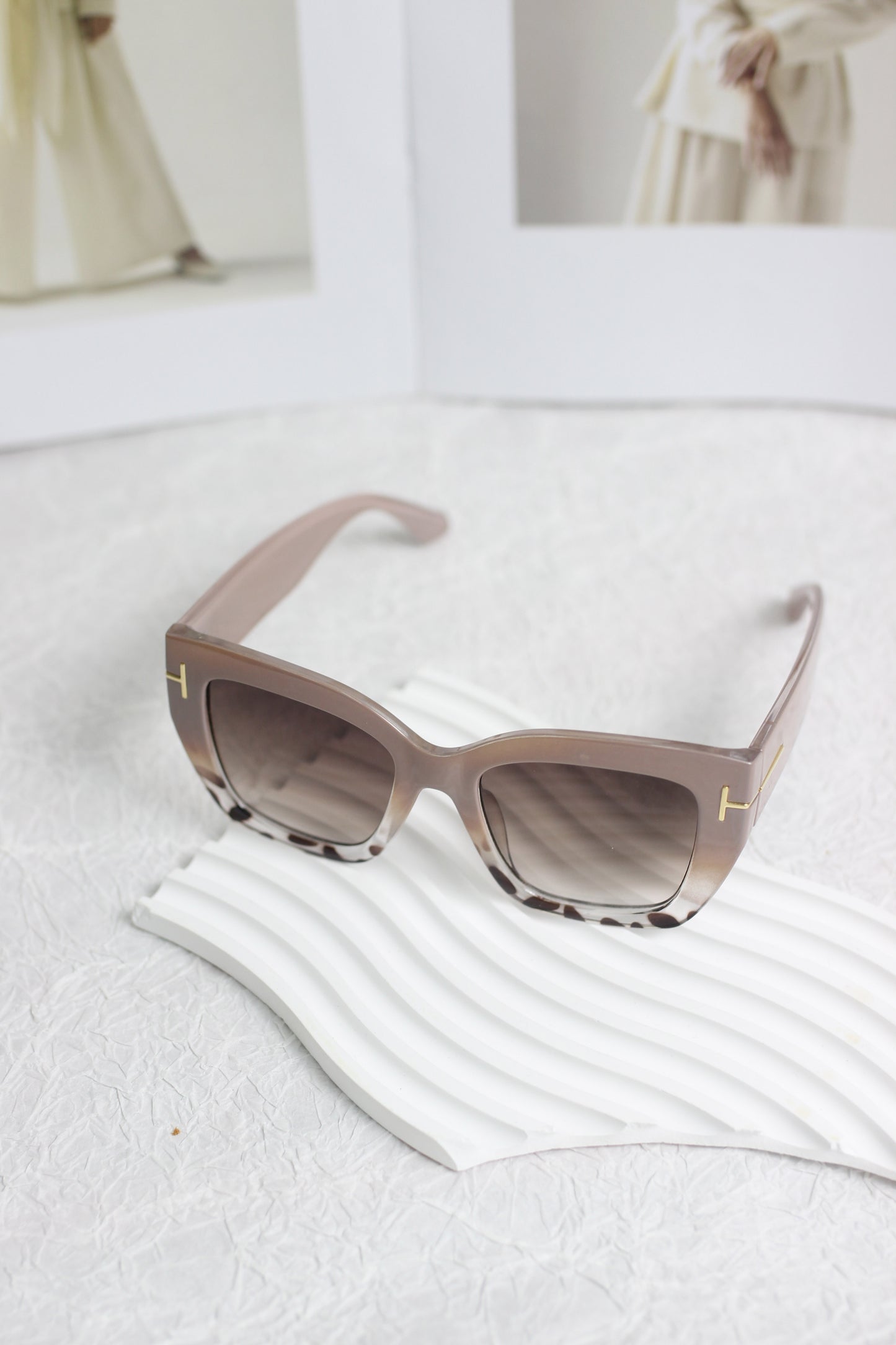 A2404KD83499 - DANIE MAUVE SUNGLASSES