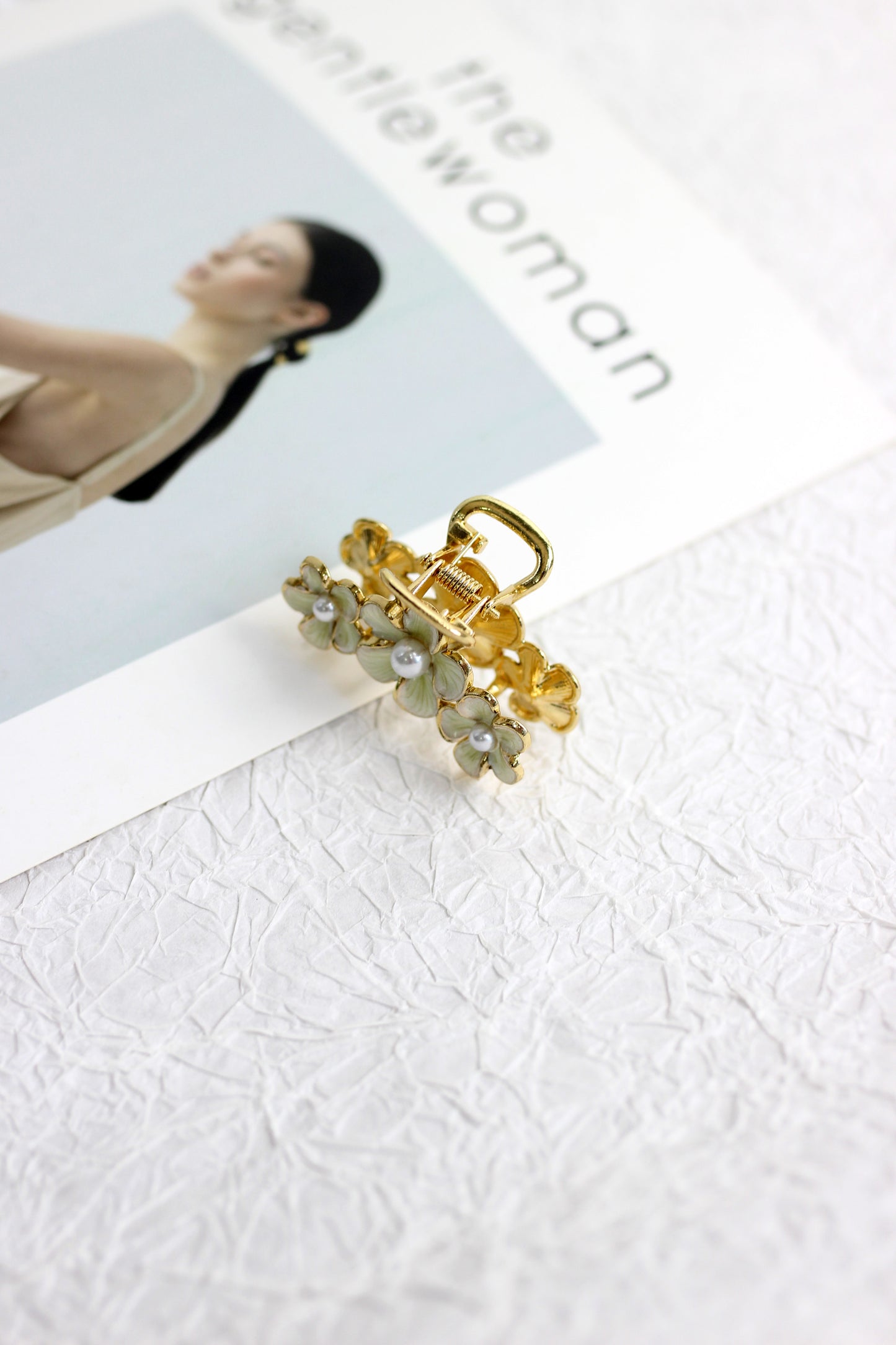 A2405CY99445 - FLORAL HAIR CLIP
