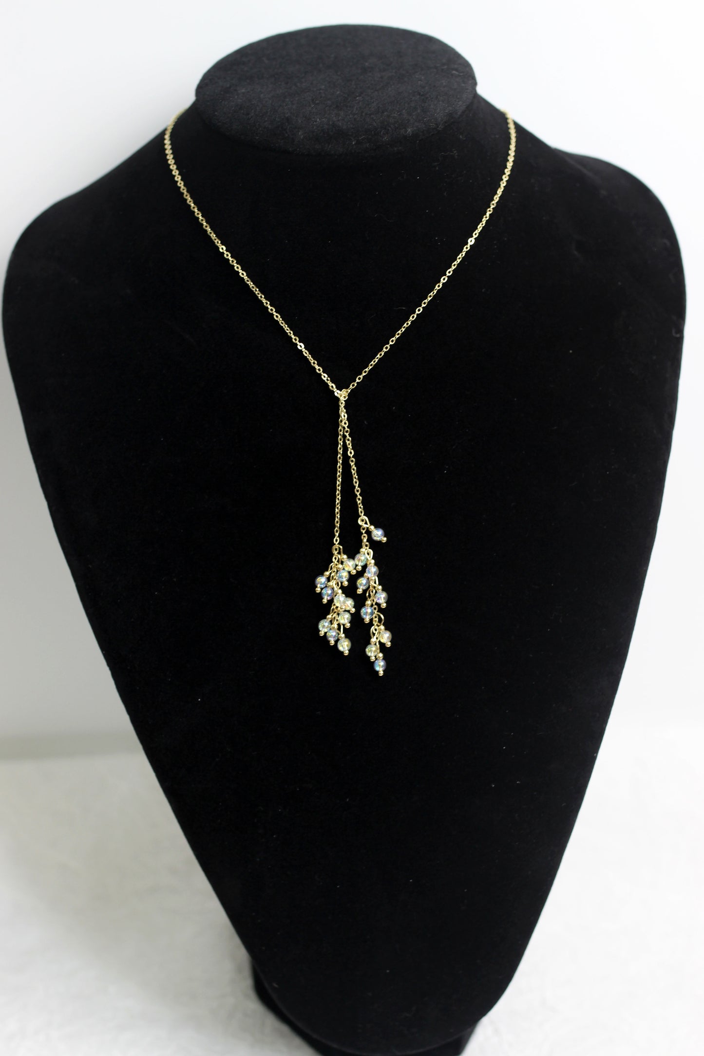 A2406FJ80896 - Delicate Gold Floral Lariat Necklace