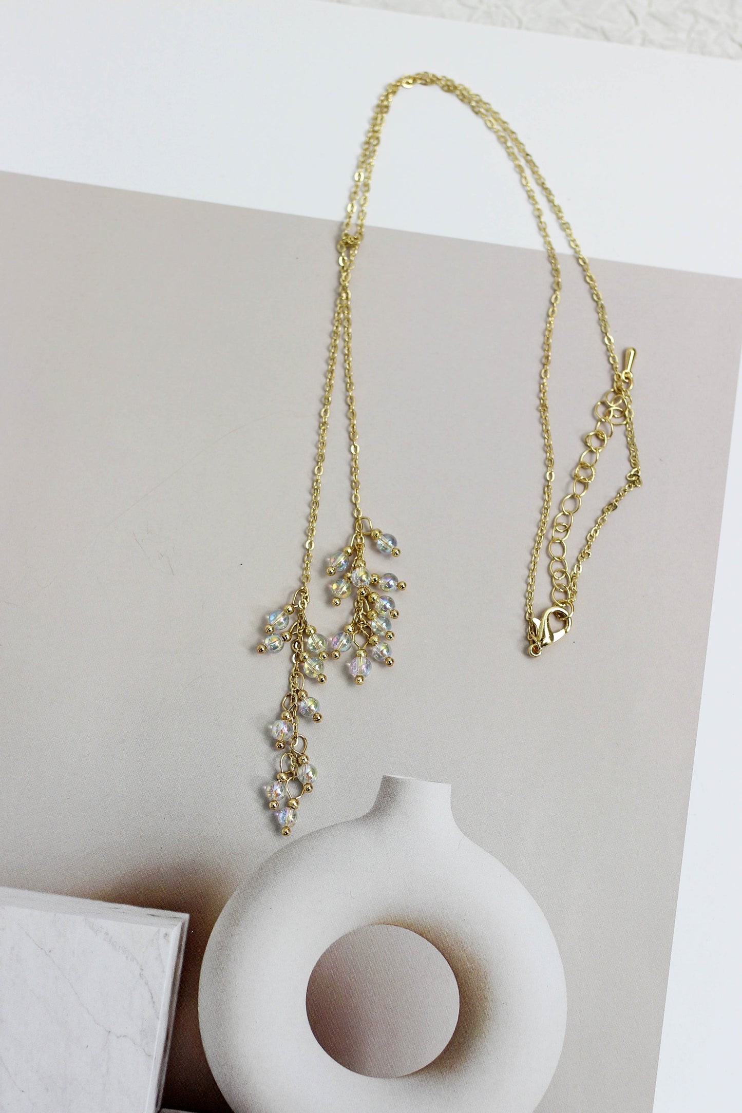 A2406FJ80896 - Delicate Gold Floral Lariat Necklace