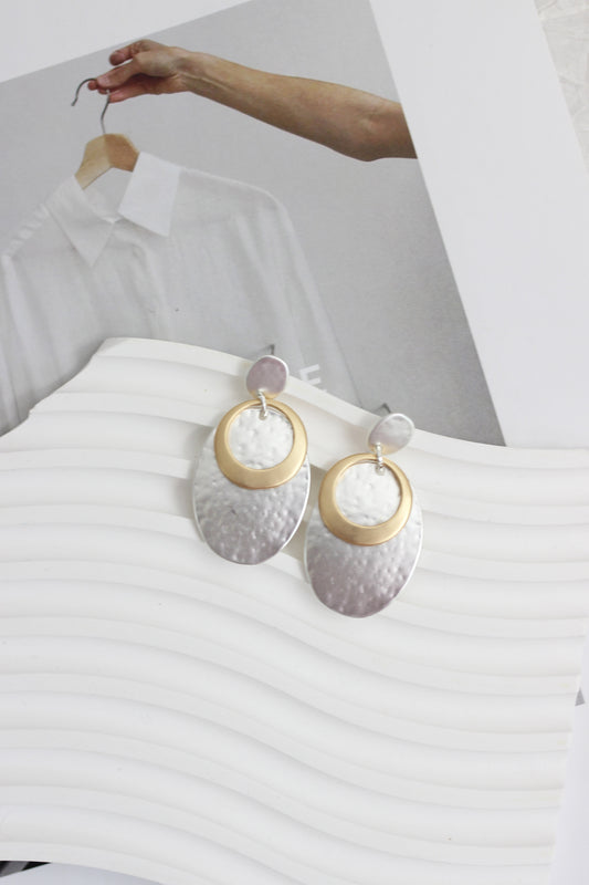 A2407AY51047 - Dual-Tone Hammered Metal Earrings