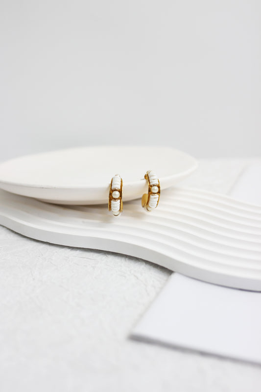 A2407WWZL51435 - Classic Pearl Hoop Earrings