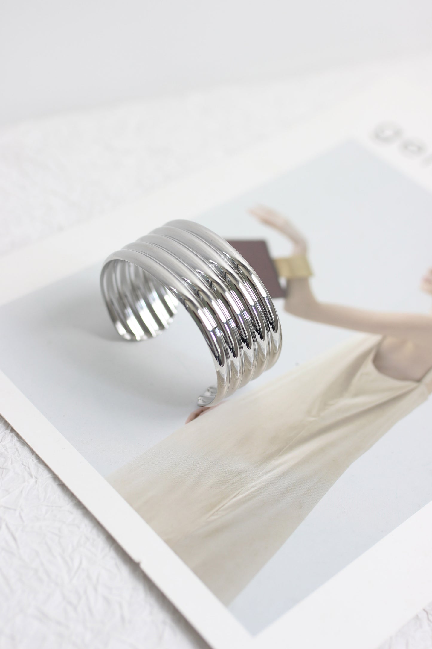 A2408JQ42671 - Metallic Open Cuff Bracelet with Ribbed Design