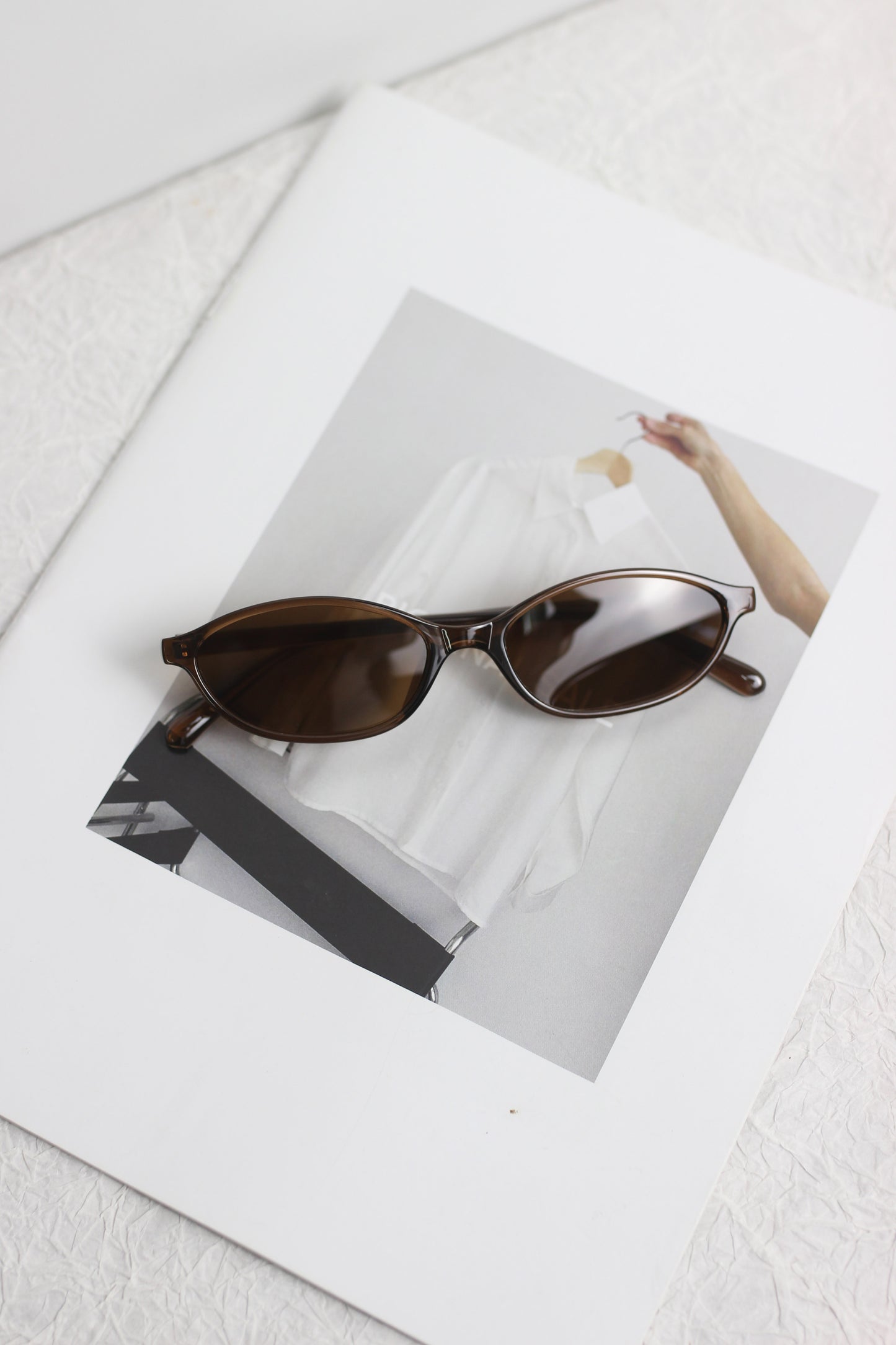 A2408MN94310 - Oval Retro Sunglasses