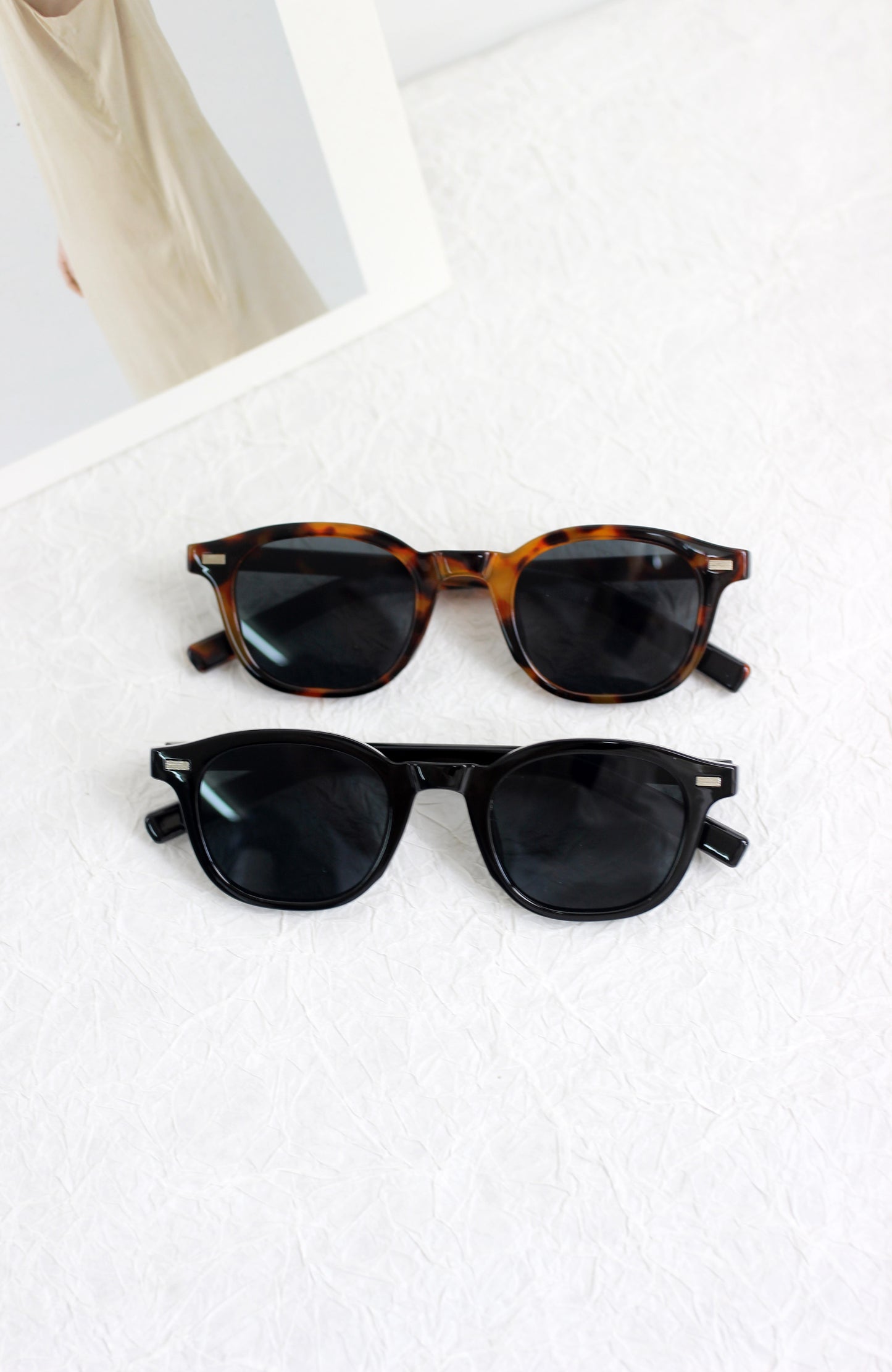 A2408MS15156 - Classic Round Frame Sunglasses