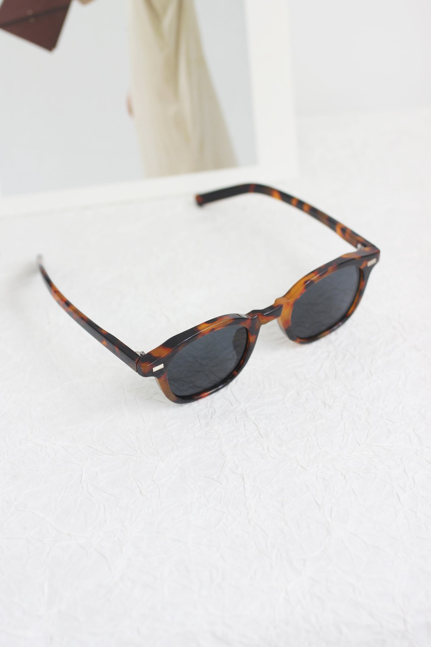 A2408MS15156 - Classic Round Frame Sunglasses