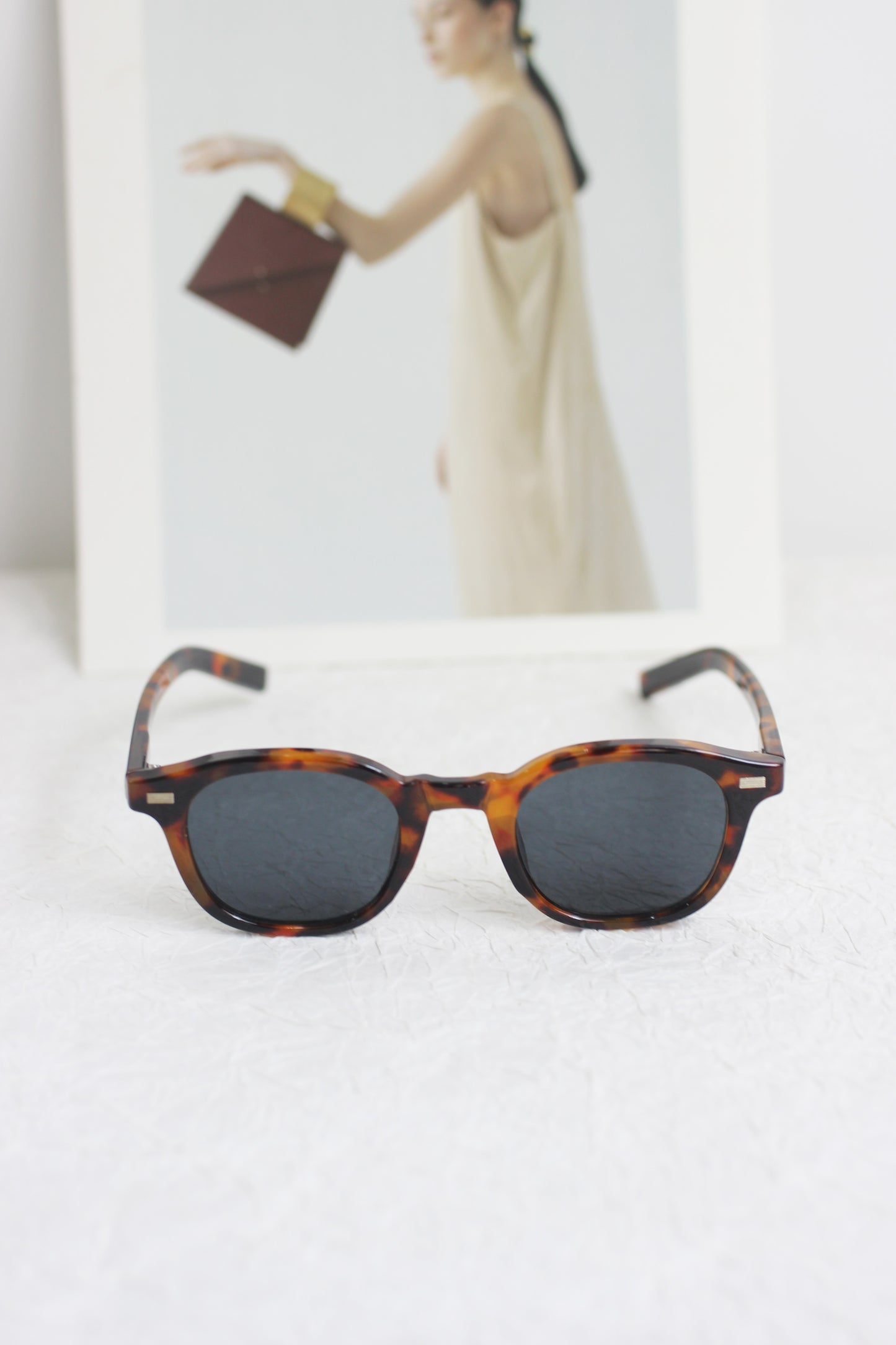 A2408MS15156 - Classic Round Frame Sunglasses