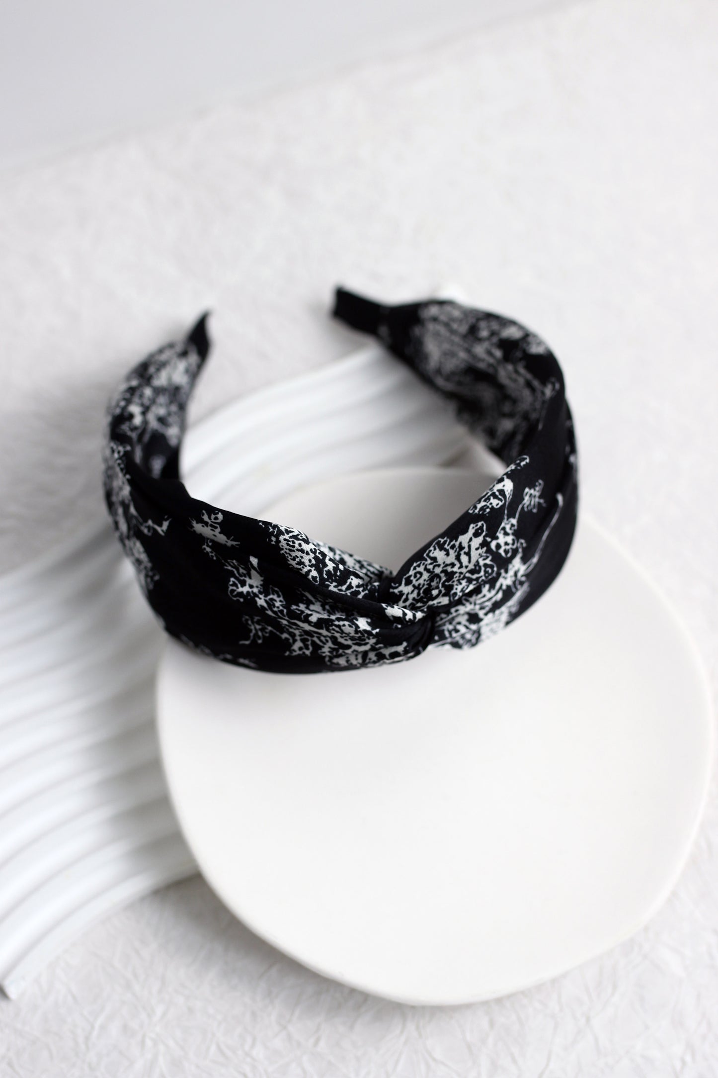 A2409NQ85498 - Twisted Knot Fabric Headband Set