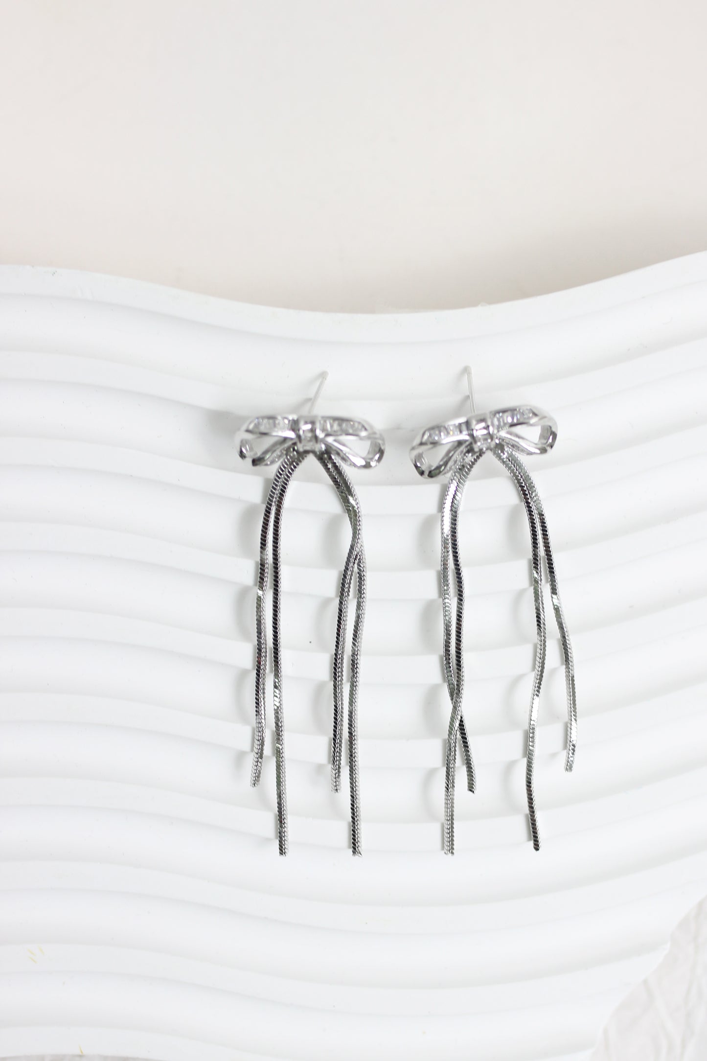 A2410HY33197 - Elegant Bow Knot Dangle Earrings