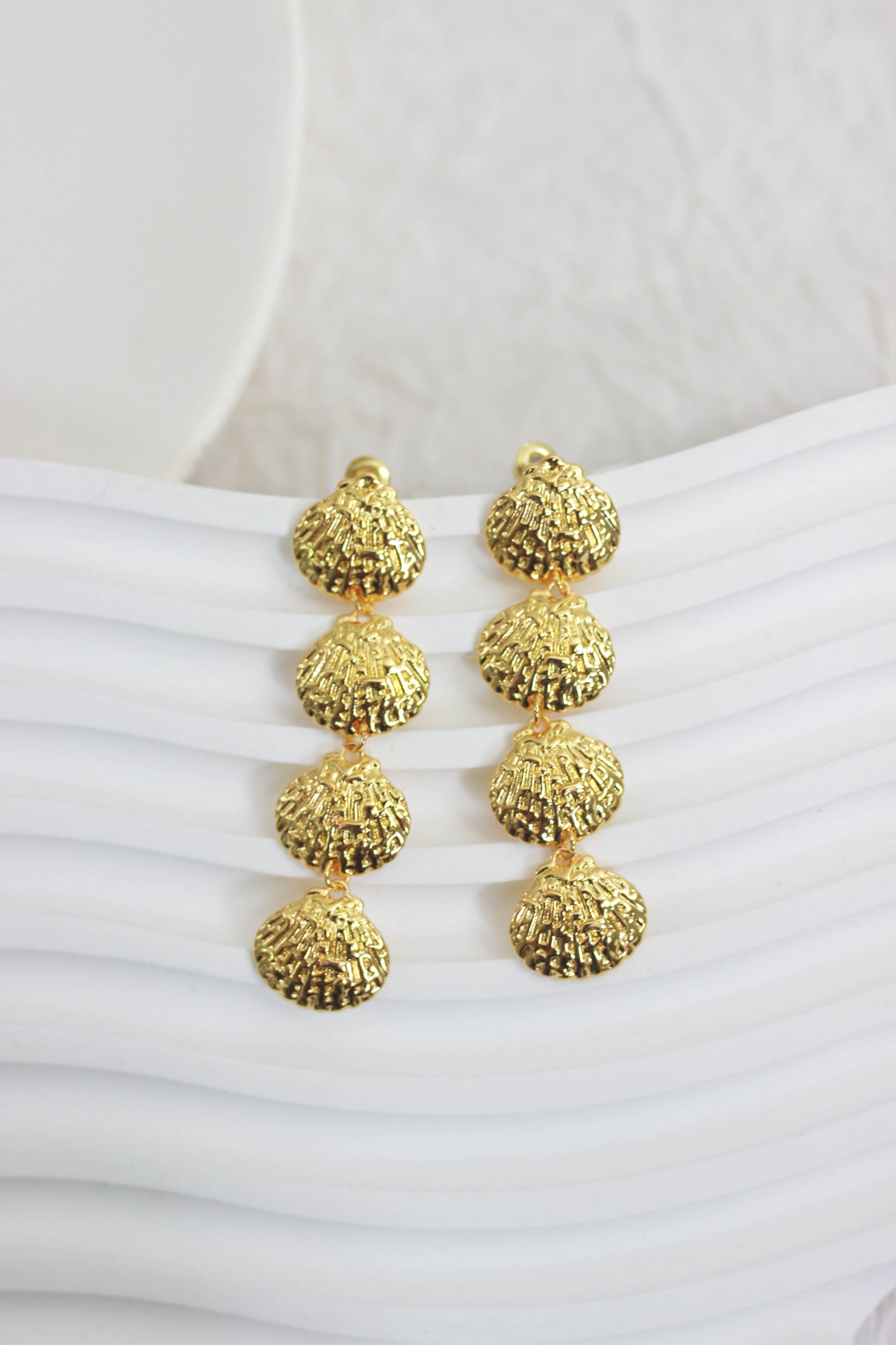 A2410ZM27018 -  Gold Textured Drop Earrings