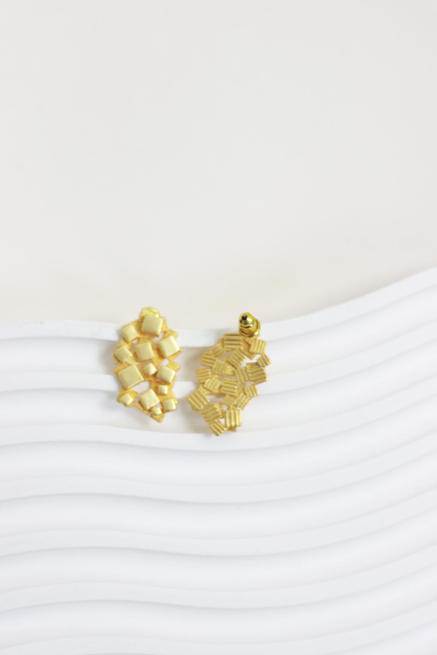 A2410ZM44493 -  Geometric Gold Stud Earrings