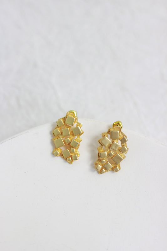 A2410ZM44493 -  Geometric Gold Stud Earrings