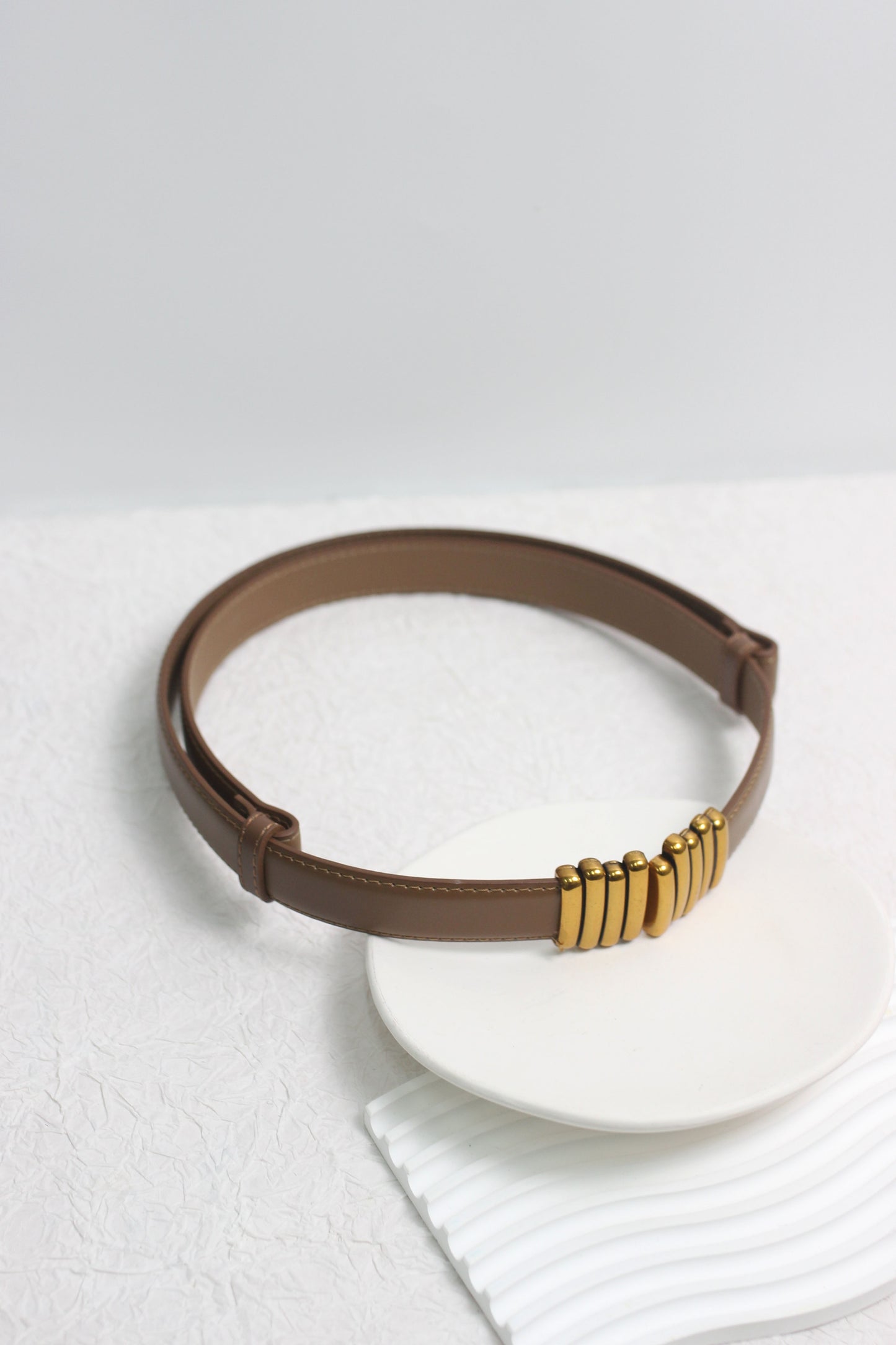 A2411DJN98663 - Modern Spiral Buckle Leather Belts