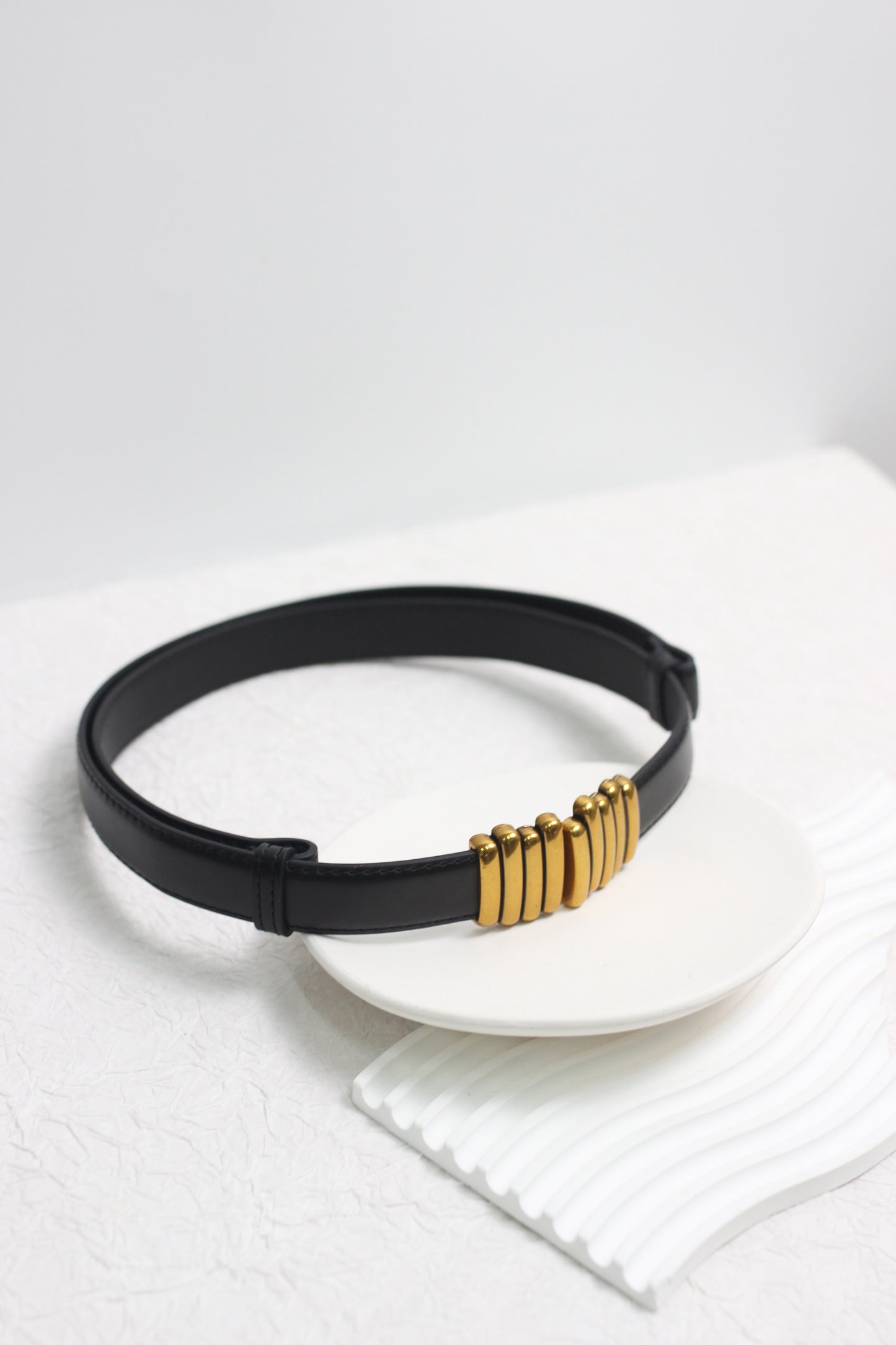 A2411DJN98663 - Modern Spiral Buckle Leather Belts